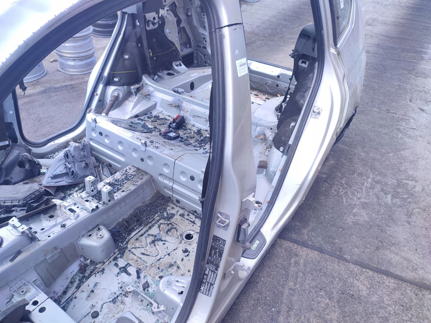 threshold left pillar central BMW X3 F25 MINERALSILBER METALLIC (A14)