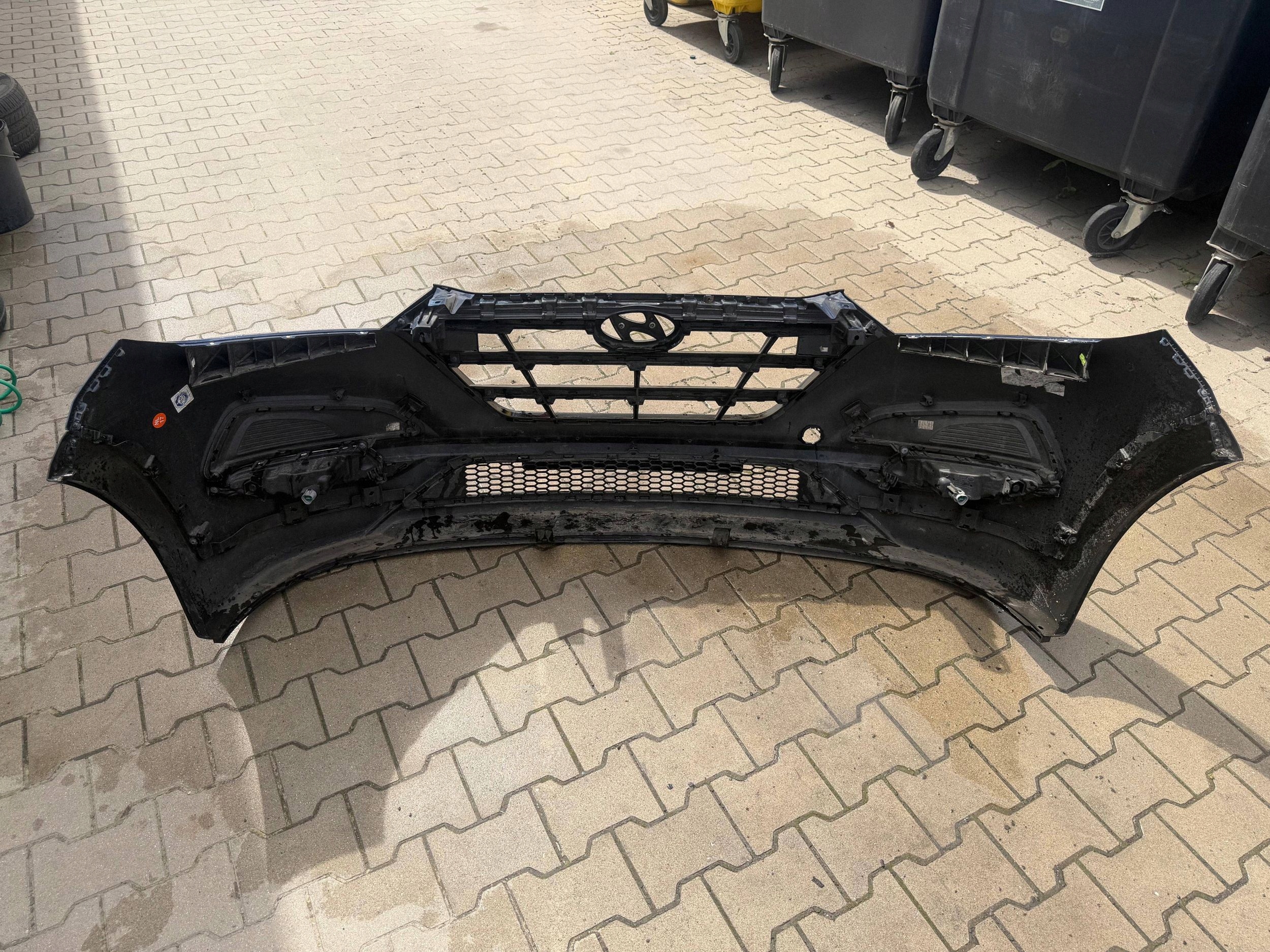 HYUNDAI TUCSON III SG5 bumper front front complete grill 2015