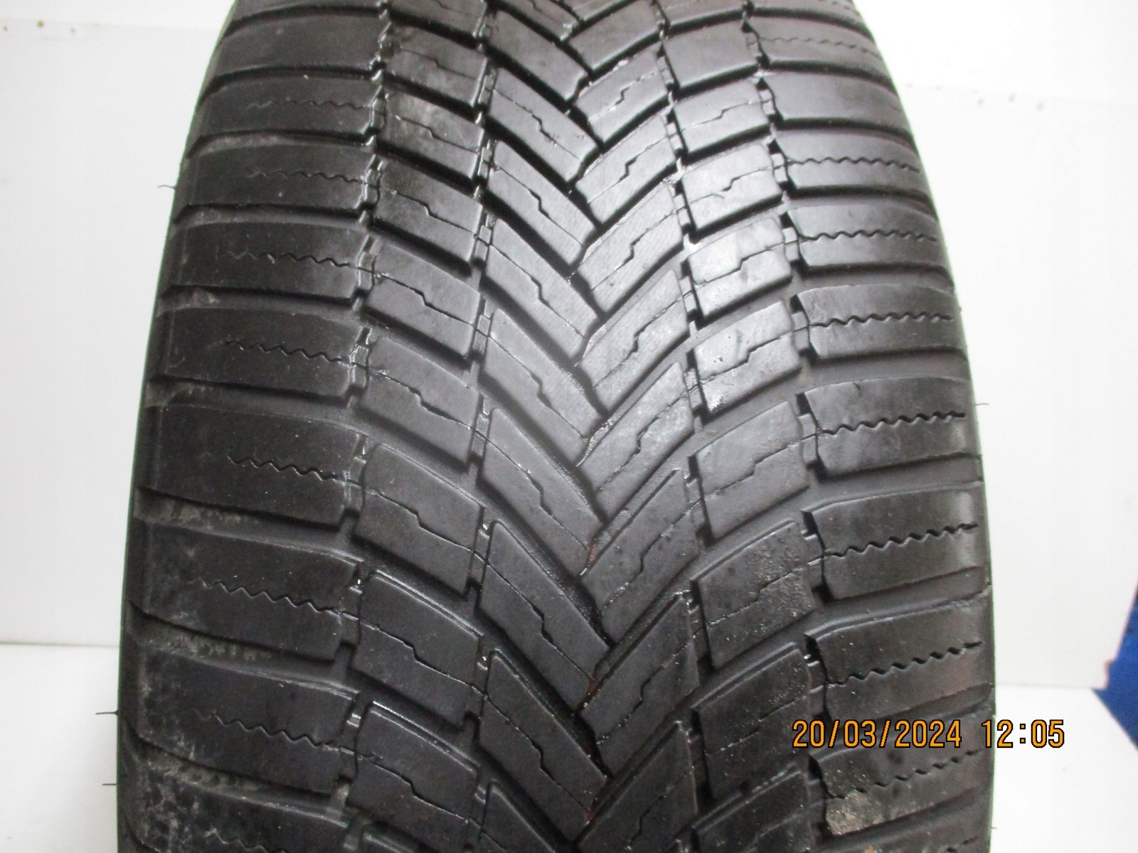 wheels discs tyres OPEL GRANDLAND X R18 M+S 7 4 MM