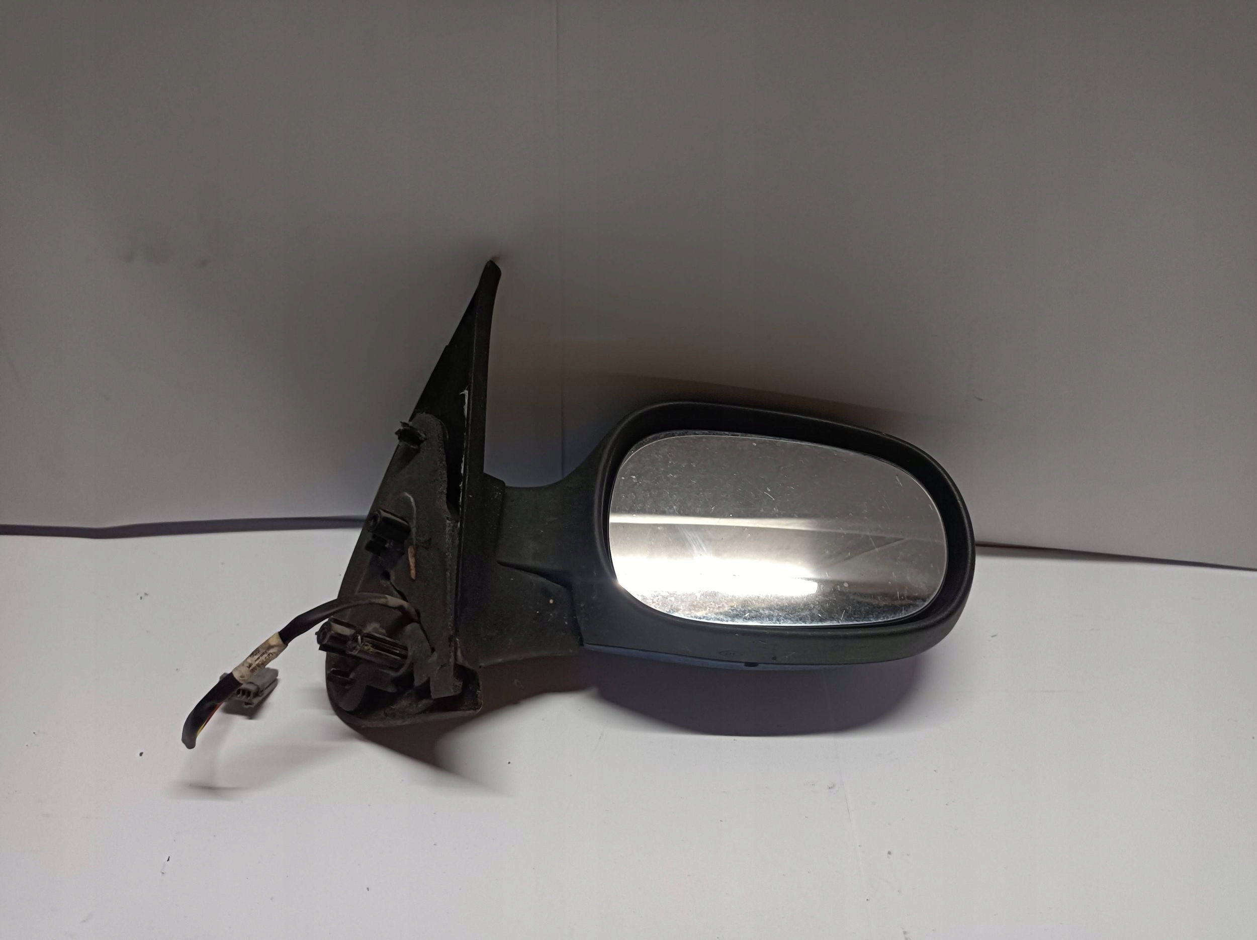 electrics mirror side right Nissan Micra 03-07 E2011031