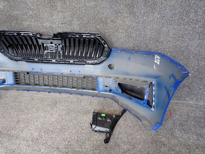 SKODA FABIA IV FRONTSTOSSSTANGE VORNE AIR LUFT