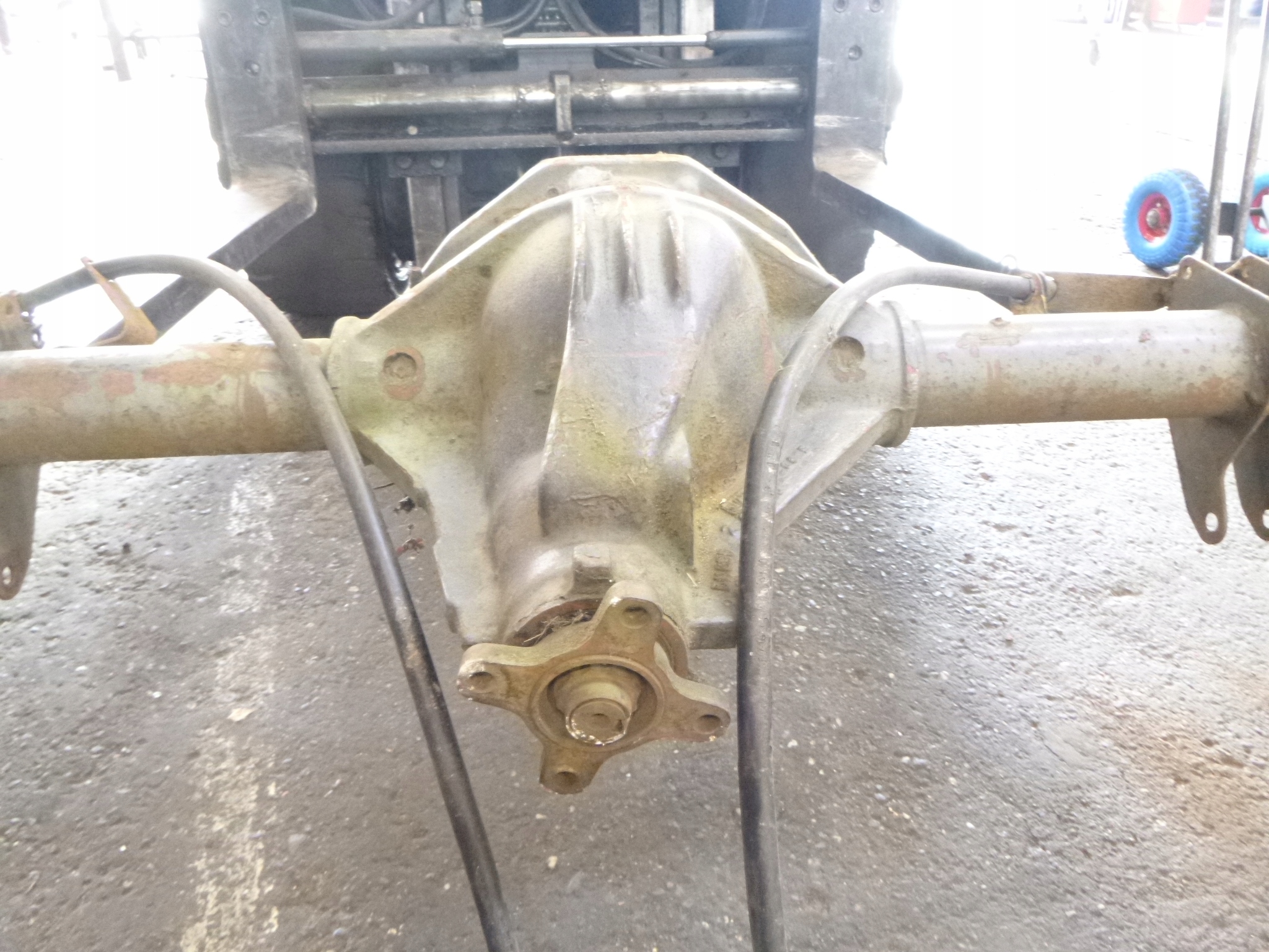 differential rear axis complete Mercedes Sprinter 2.9d 1999r. przelozenie 35:8
