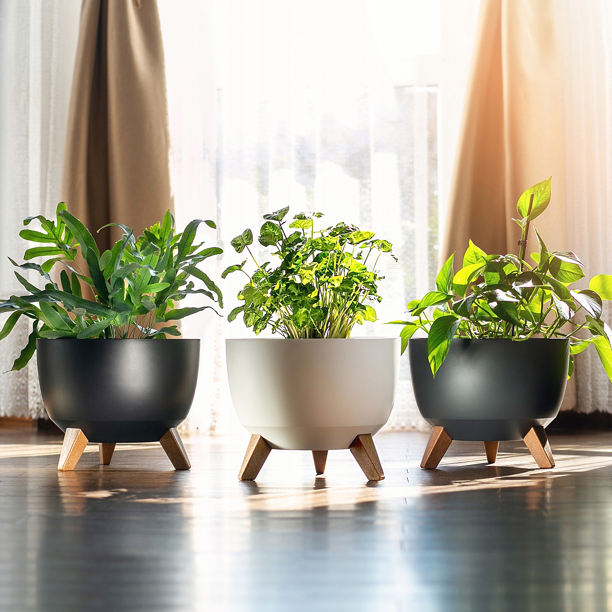 DONICZKA DONICA WKŁAD MISA NÓŻKI CZARNA 40cm Rodzaj doniczka