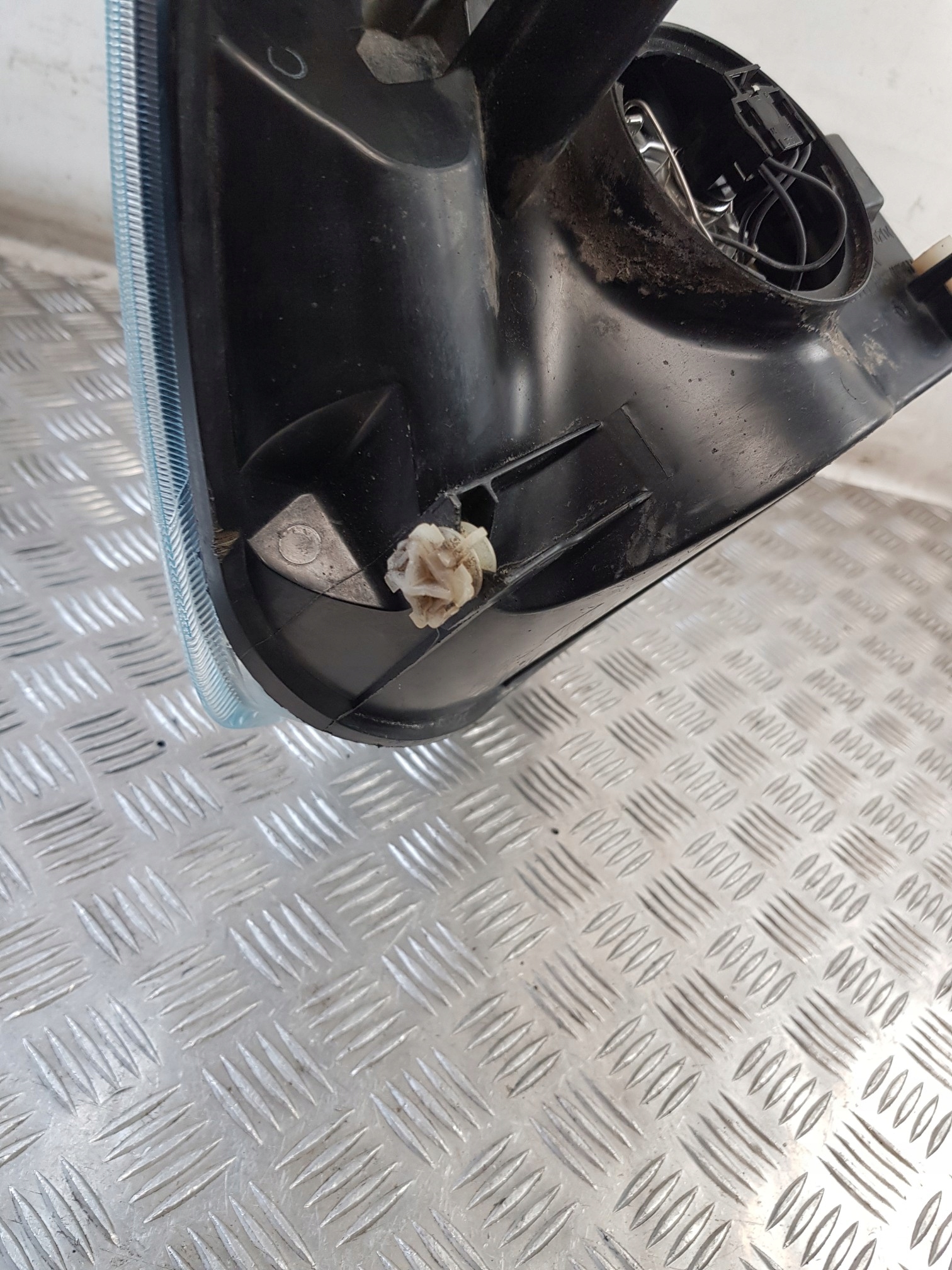 light left front FORD FIESTA MK6 02R