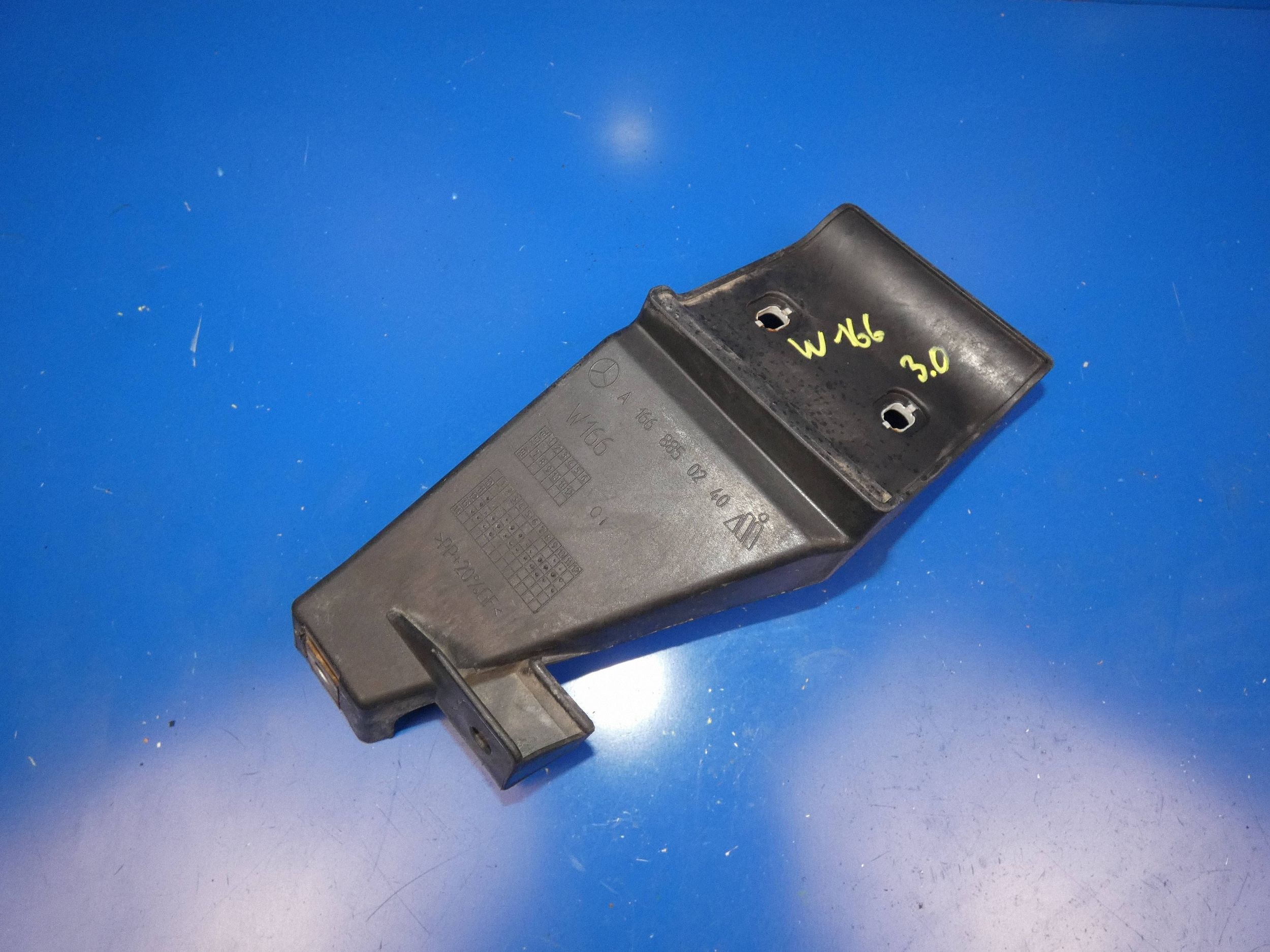 MERCEDES ML W166 Support Support plaque Pare choc Droite Arrière