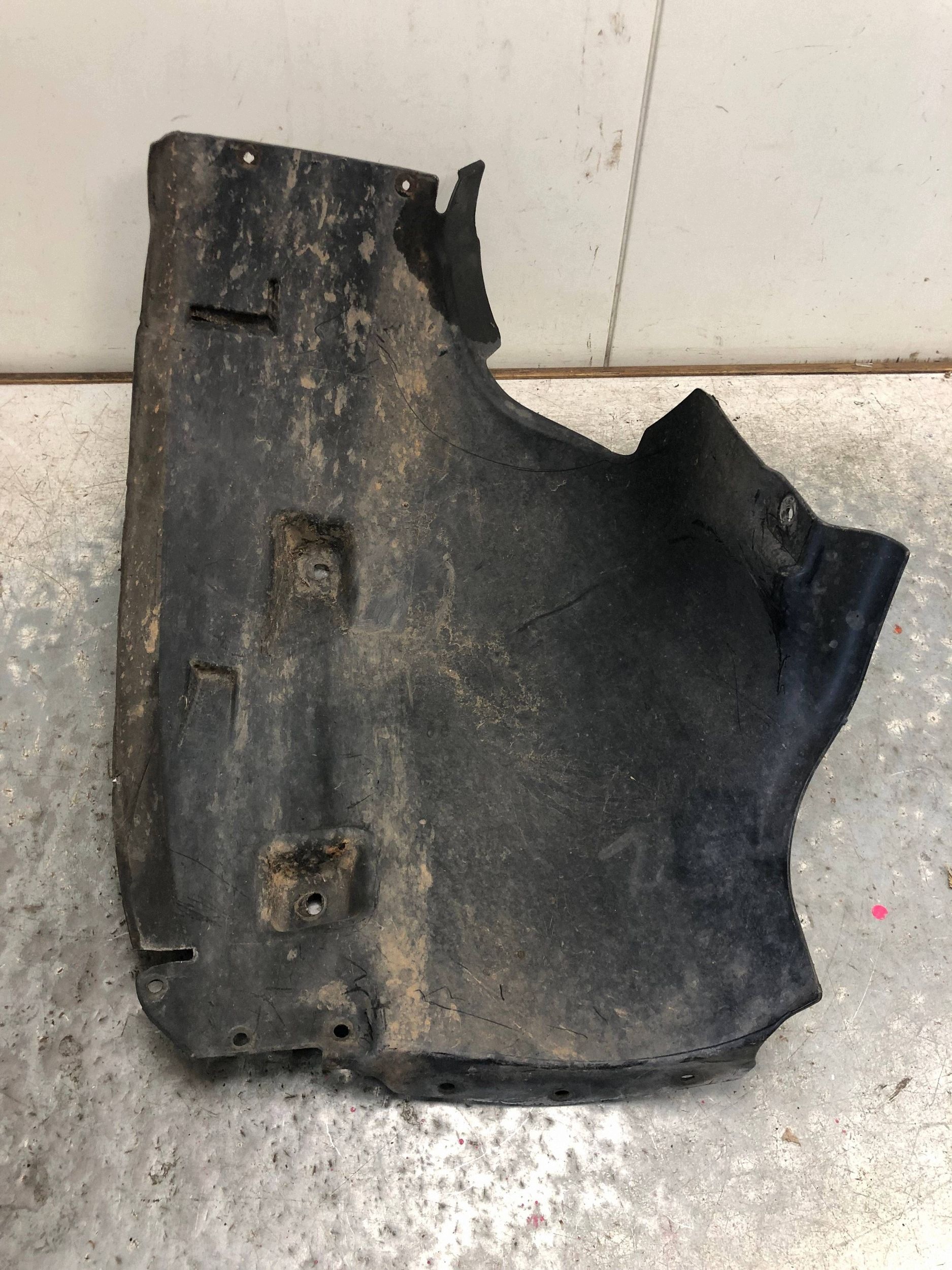 mudguard right front part rear MERCEDES ML W164 A1648841022