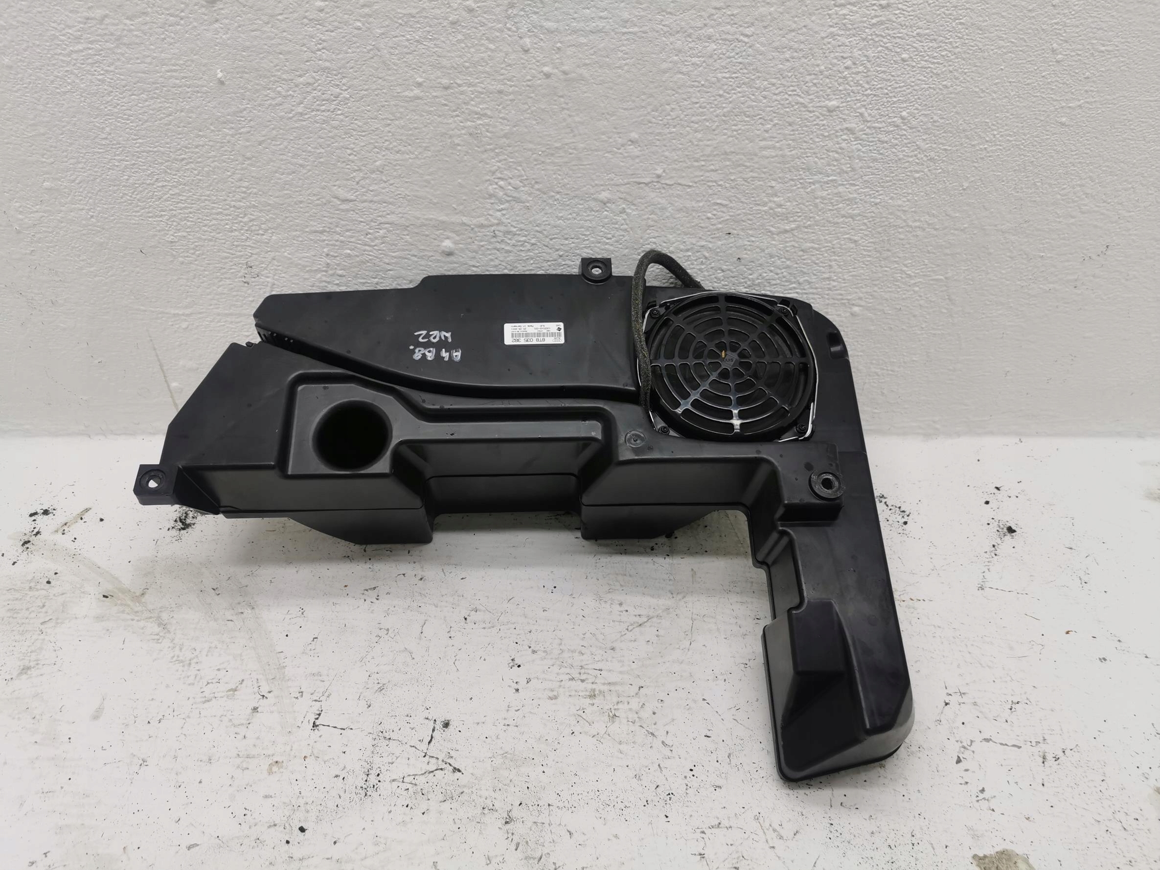 speaker SUBWOOFER AUDI A4 B8 KOMBI 8T8035382 07-15