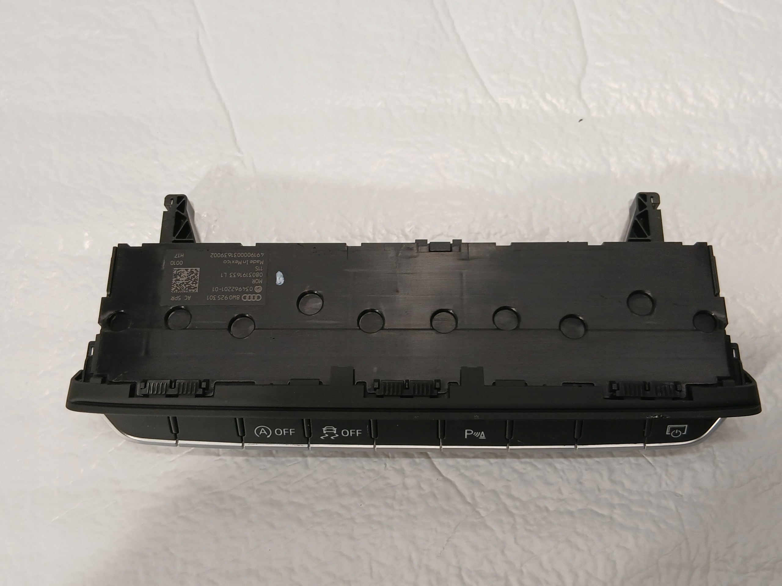 AUDI A4 B9 LIFT control panel 8W0925301AC