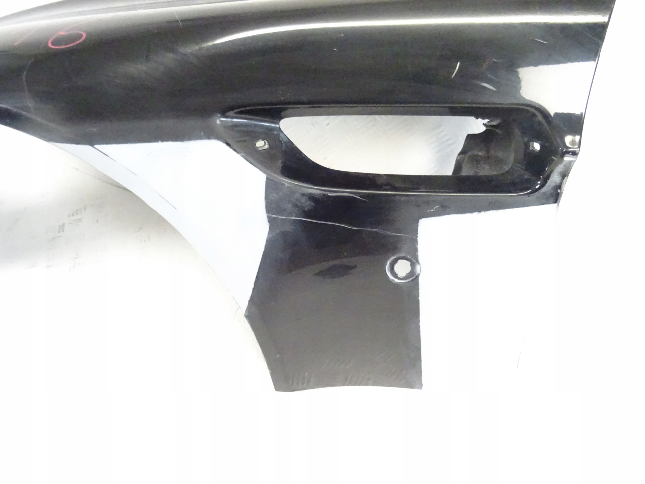 ASTON MARTIN VANTAGE V8 V12 fender left front