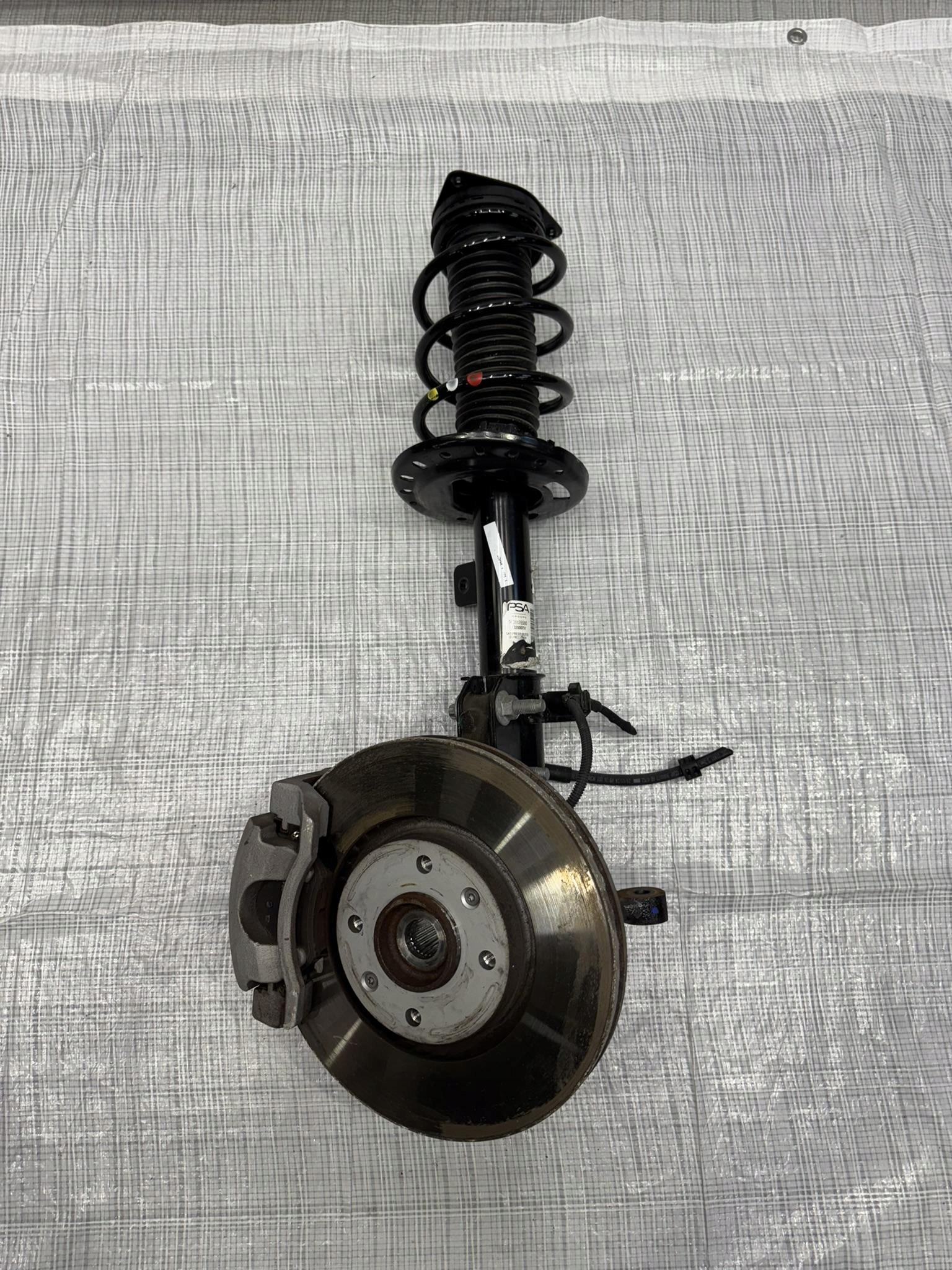 поворотный кулак, цапфа lancia YPSILON 9831176580