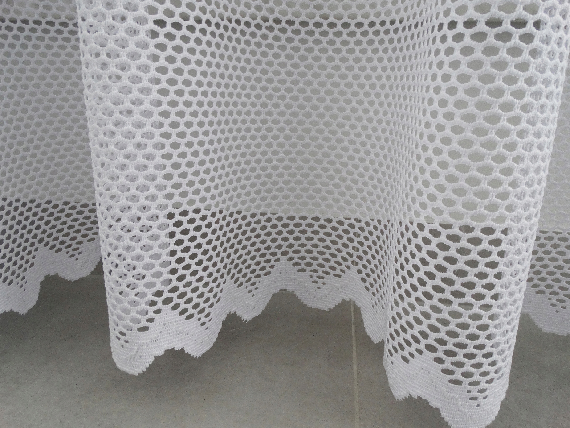 Mg Záclona síť medová plástev 638/491 250x250cm Hotový Lem M