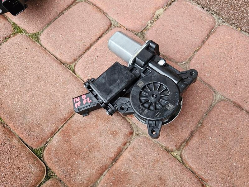 Podnośnik szyby silniczek LIFT FL PP Opel Insignia B FL A2C7384351400