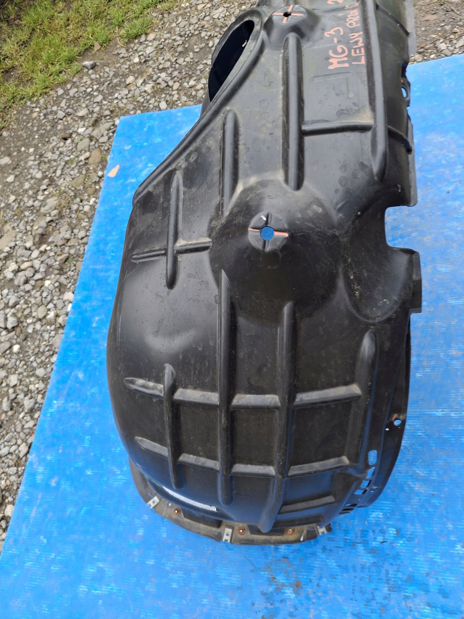 mudguard left front MG 3 III 2024R->