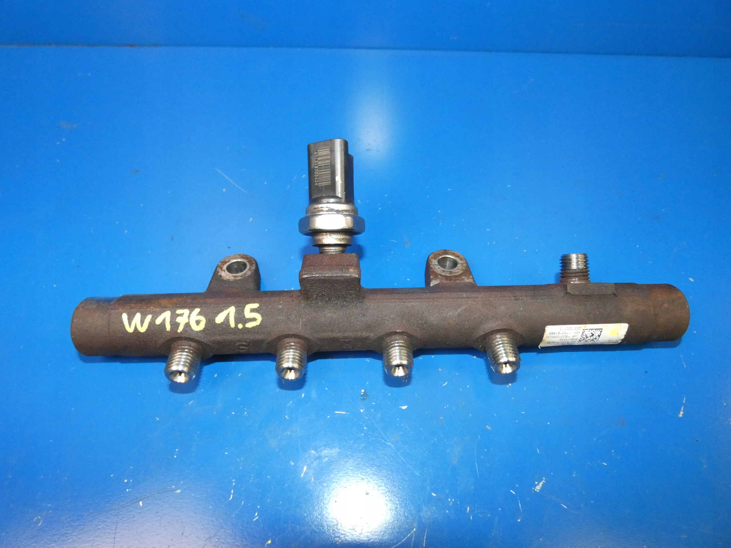 A W176 CLA W117 B W246 1.5 CDI LISTWA WTRYSKOWA