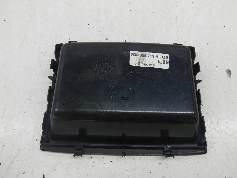 passenger compartment 6Q0858719A Volkswagen Polo IV (2002-2008)