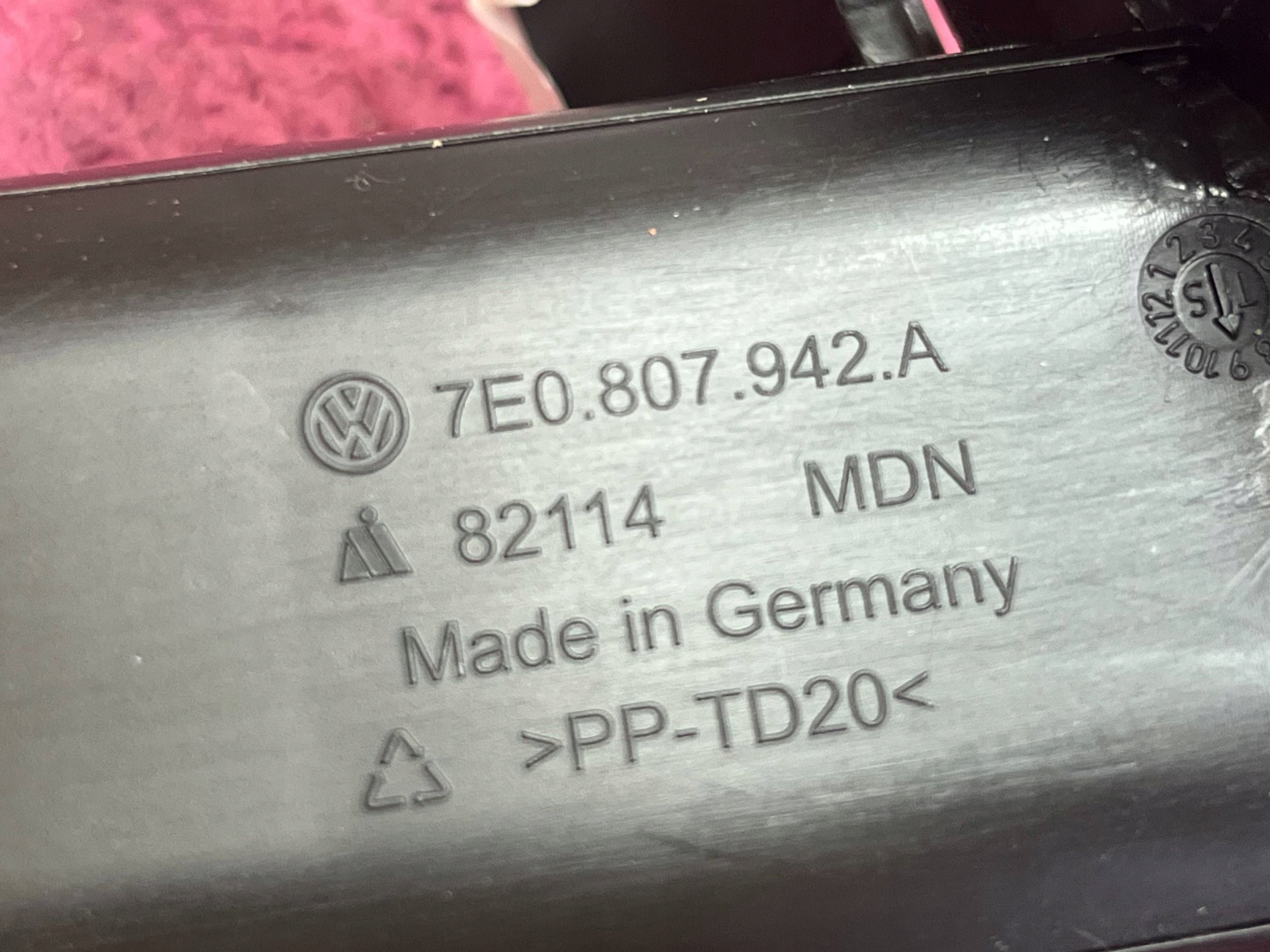 Halter DYSZY der Spritzdüse Volkswagen Transporter - Caravelle T6 7E0807942A