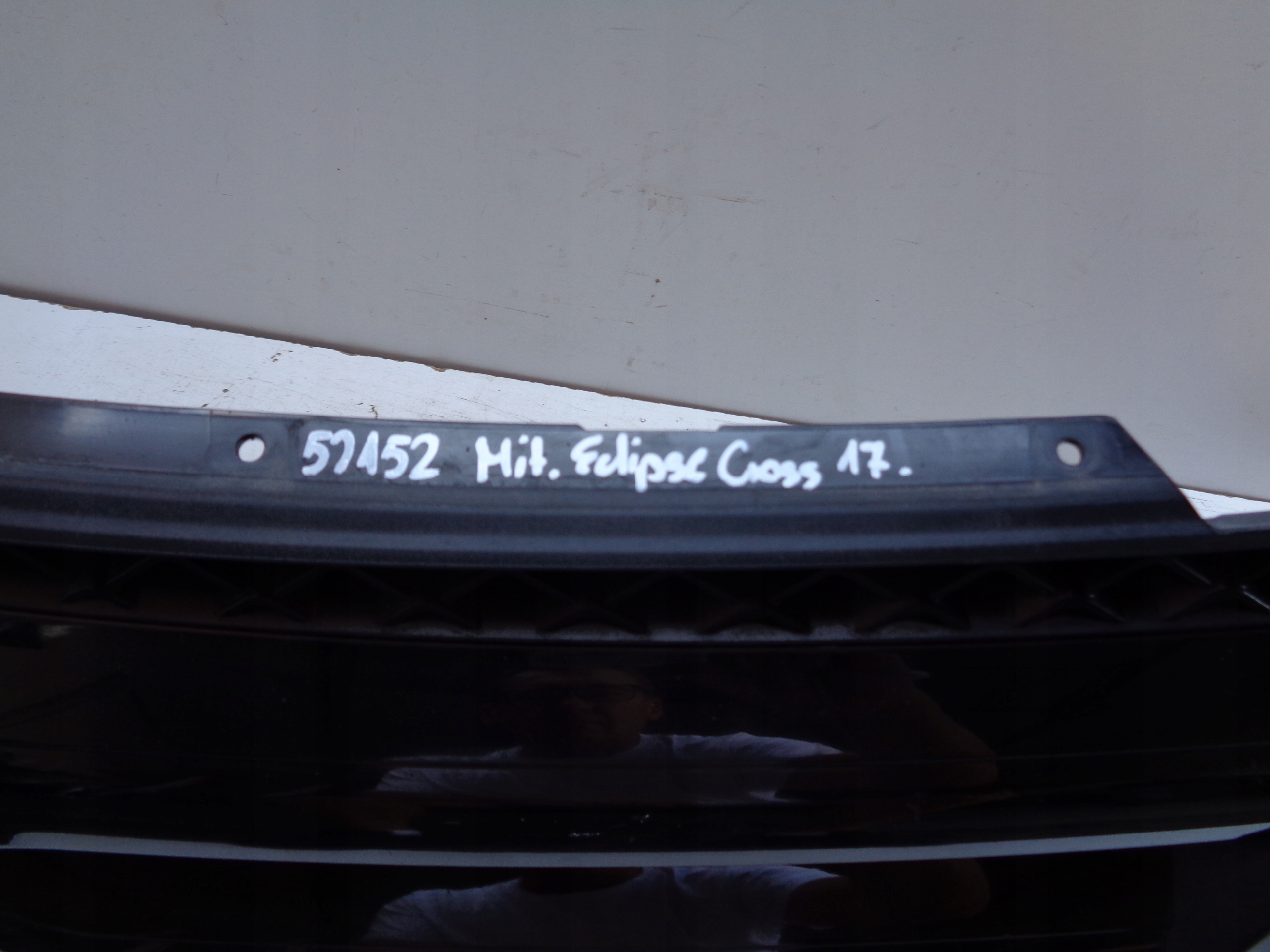 Grille MITSUBISHI ECLIPSE CROSS 17-21 NR 52152