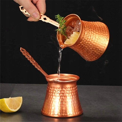 Tygielek miedziany dżezwa 300 ml Materiał miedź