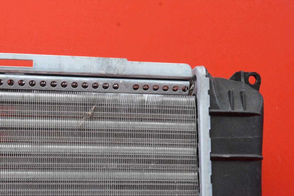 water cooler D7B027TT BMW E87 1.6i 122 KM 07-12