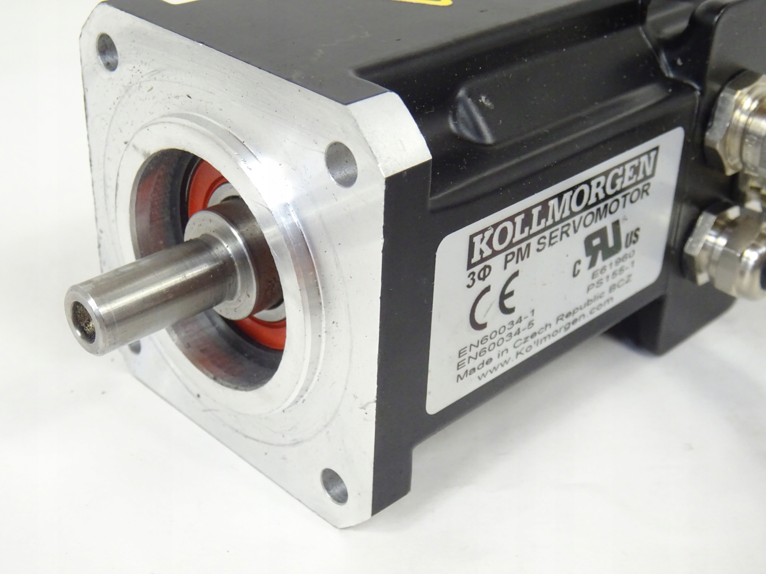 Silnik napęd Kollmorgen AKM21C-ACS2LB02 Rodzaj silnika elektryczny