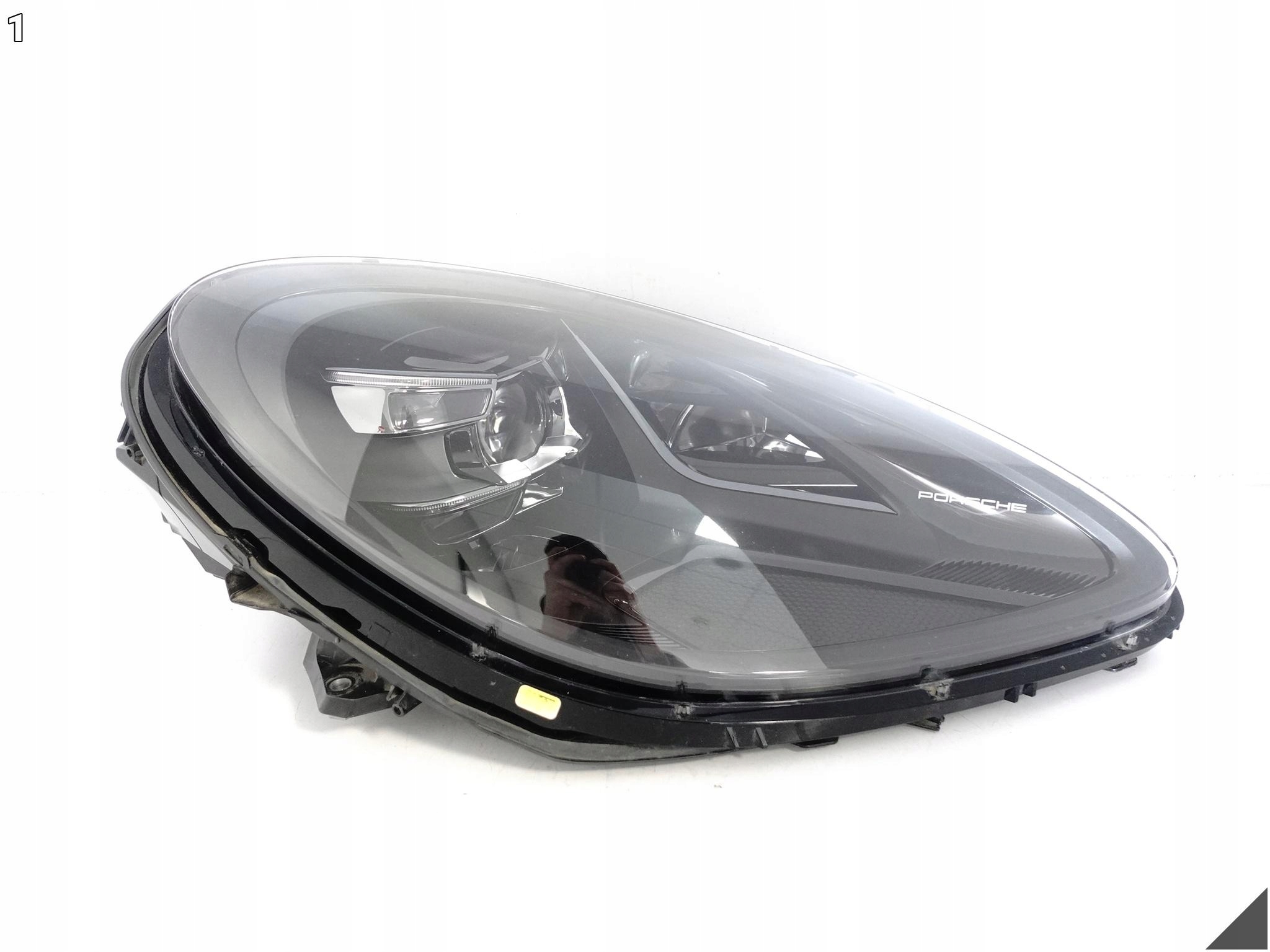 PORSCHE MACAN 95B LIFT 18-24 light FULL LED EXCLUSIVE black right front EU
