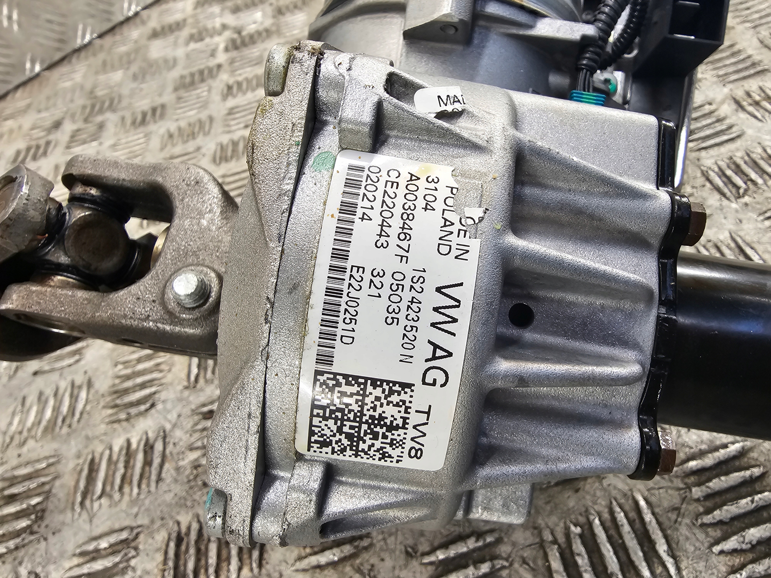 VW UP steering wheel rod control 6R2909144R