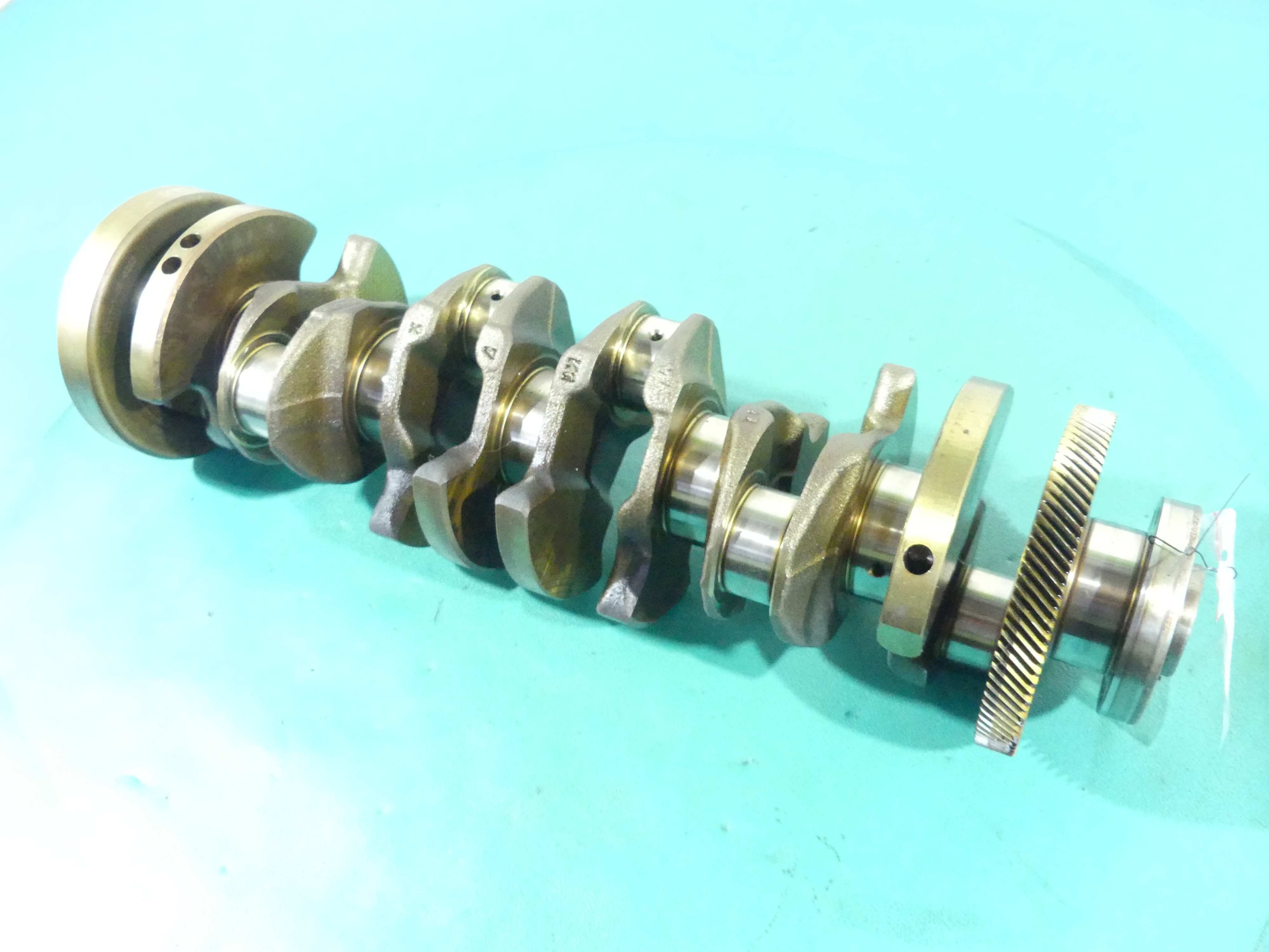 WAŁ KORBOWY VOLVO S80 II B6324S, B6324 3.2