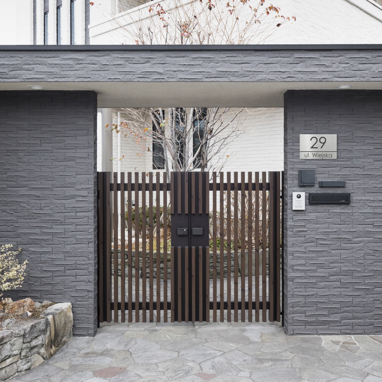 TABLICZKA ADRESOWA NUMER DOMU TRWAŁA I ELEGANCKA CNC 30X20cm DIBOND 3mm UV Szerokość produktu 30 cm