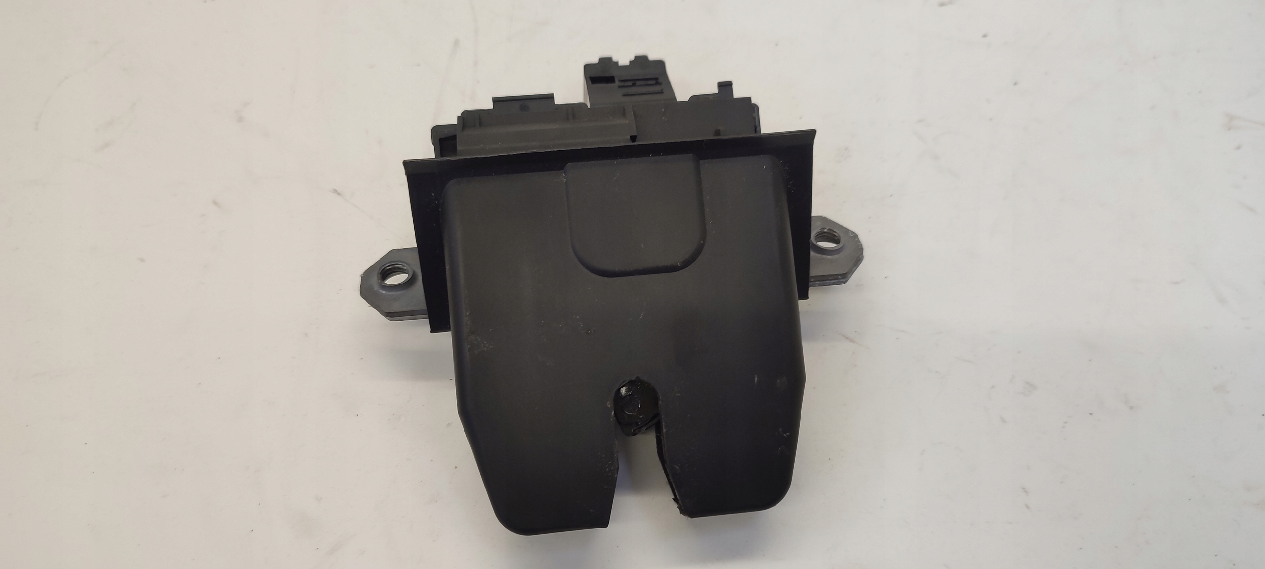 lock bonnet 8M51R442A66DB Ford Focus MK3 1,0 Ecoboost