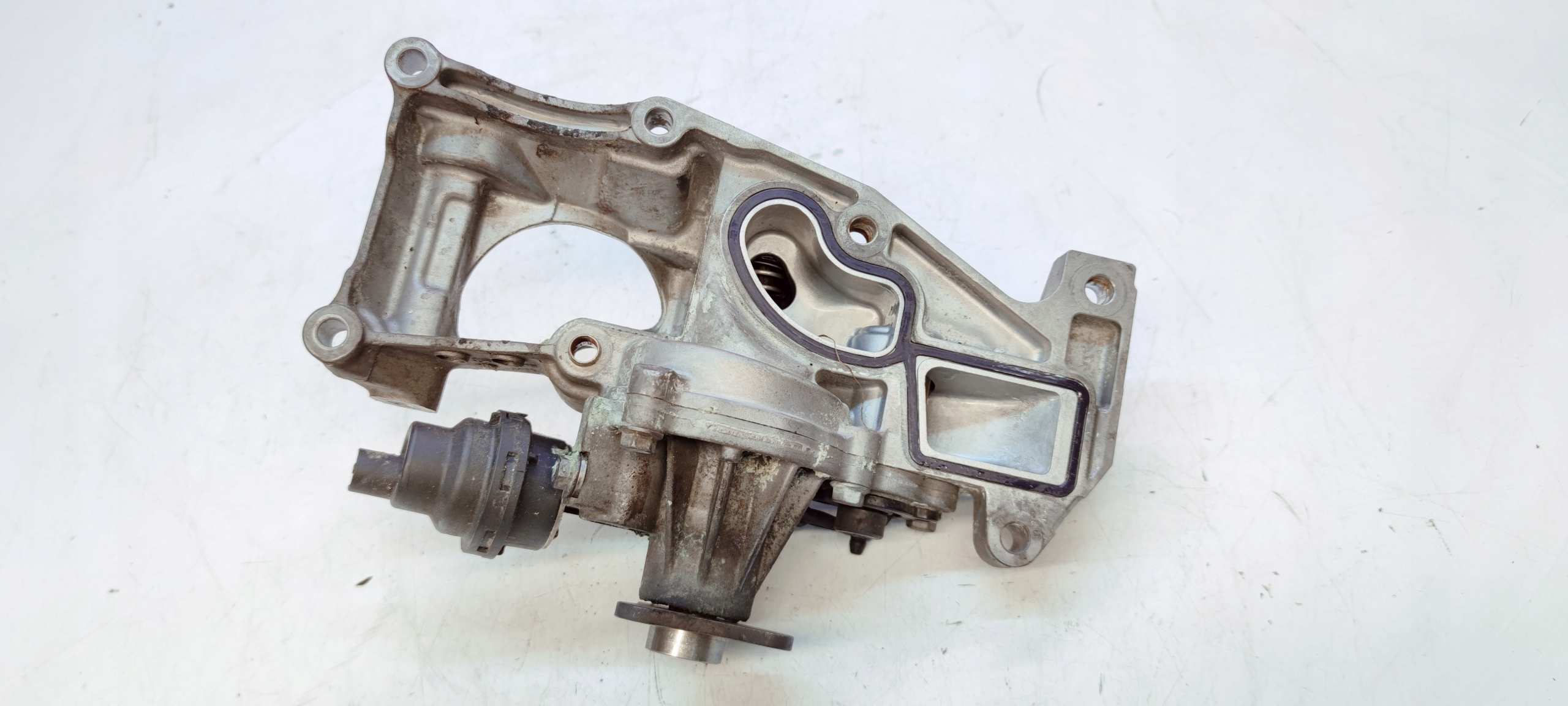 Support POMPY d’eau Poignée BMW F36 430I B48B20B 252KM 7644809