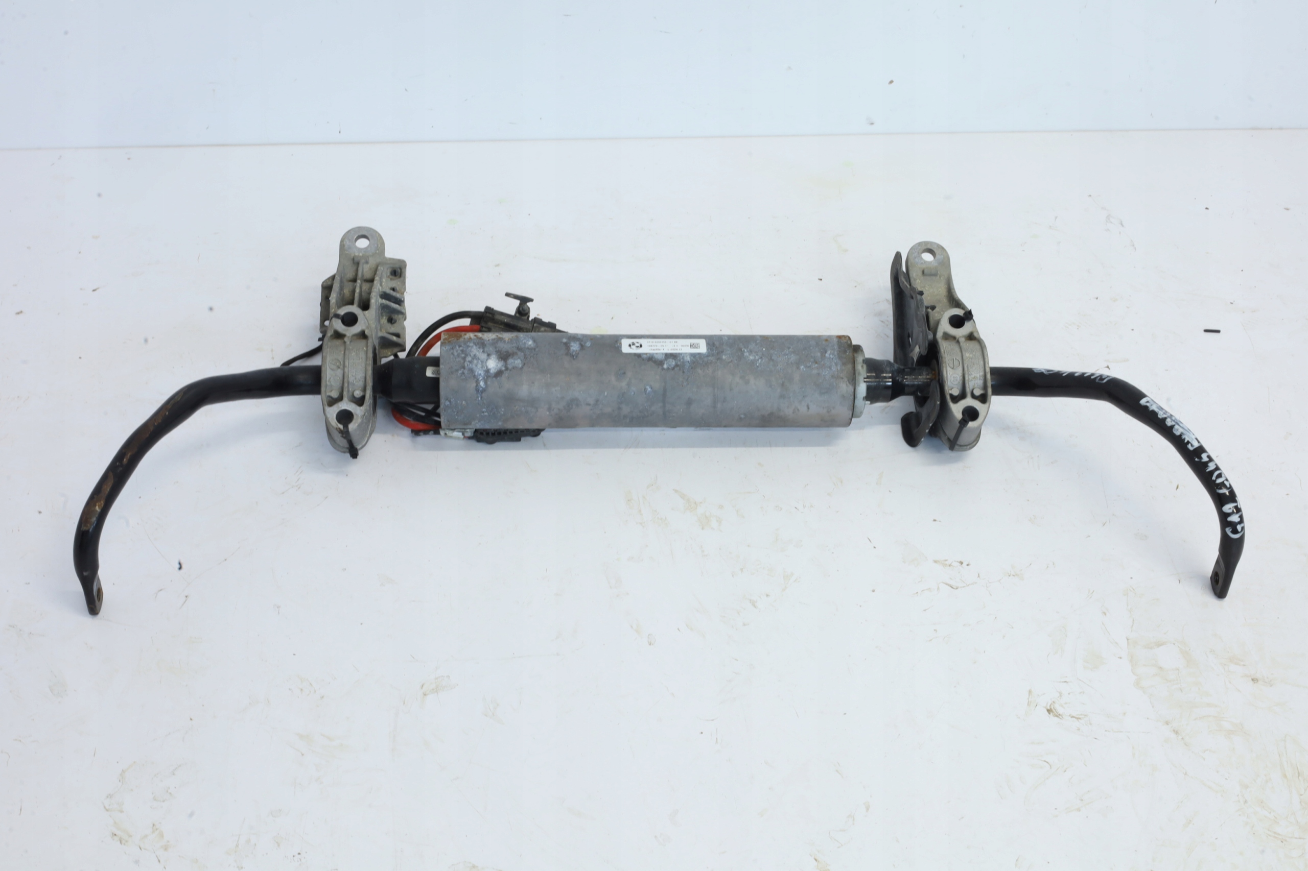 Стабилизатор BMW G11 G12 G30 DYNAMIC передний 6886158