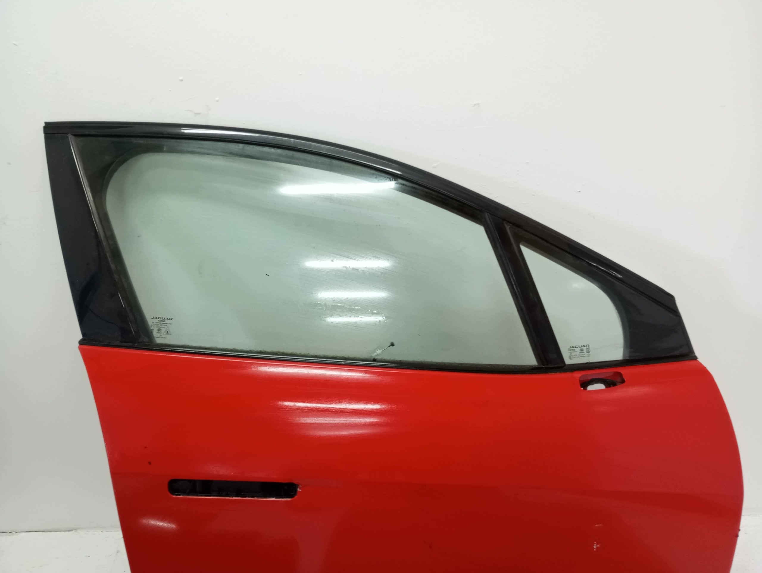 door right front JAGUAR and PACE 17r PHOTON RED CCB