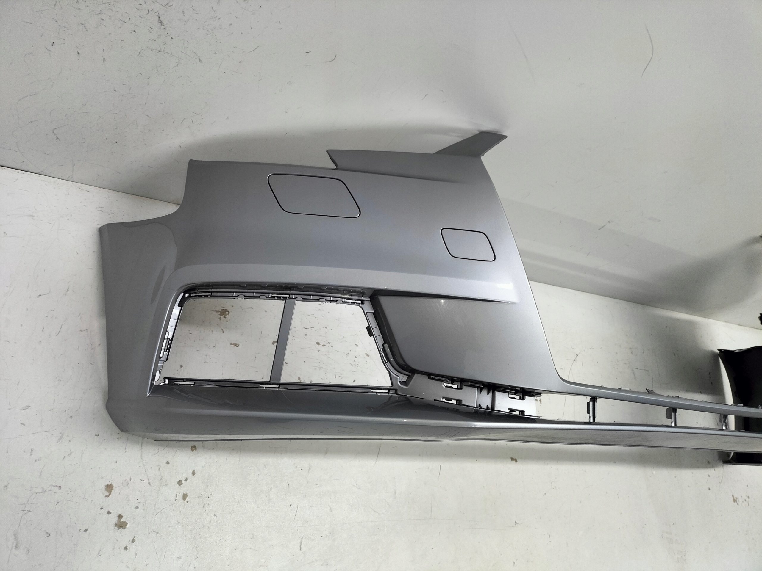 FRONTSTOSSSTANGE VORNE AUDI A3 8V LIFT 16- HB
