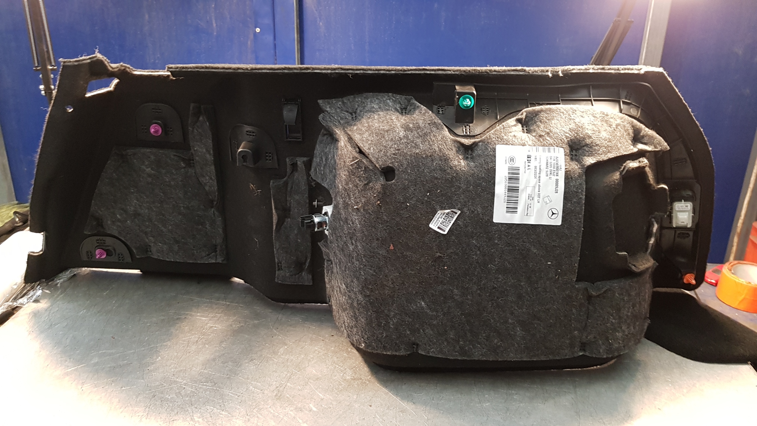 MERCEDES C W205 boot upholstery A2056900144 9J28