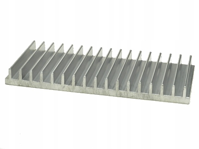 

Radiator P3698 70x150x15mm 2,5K/W