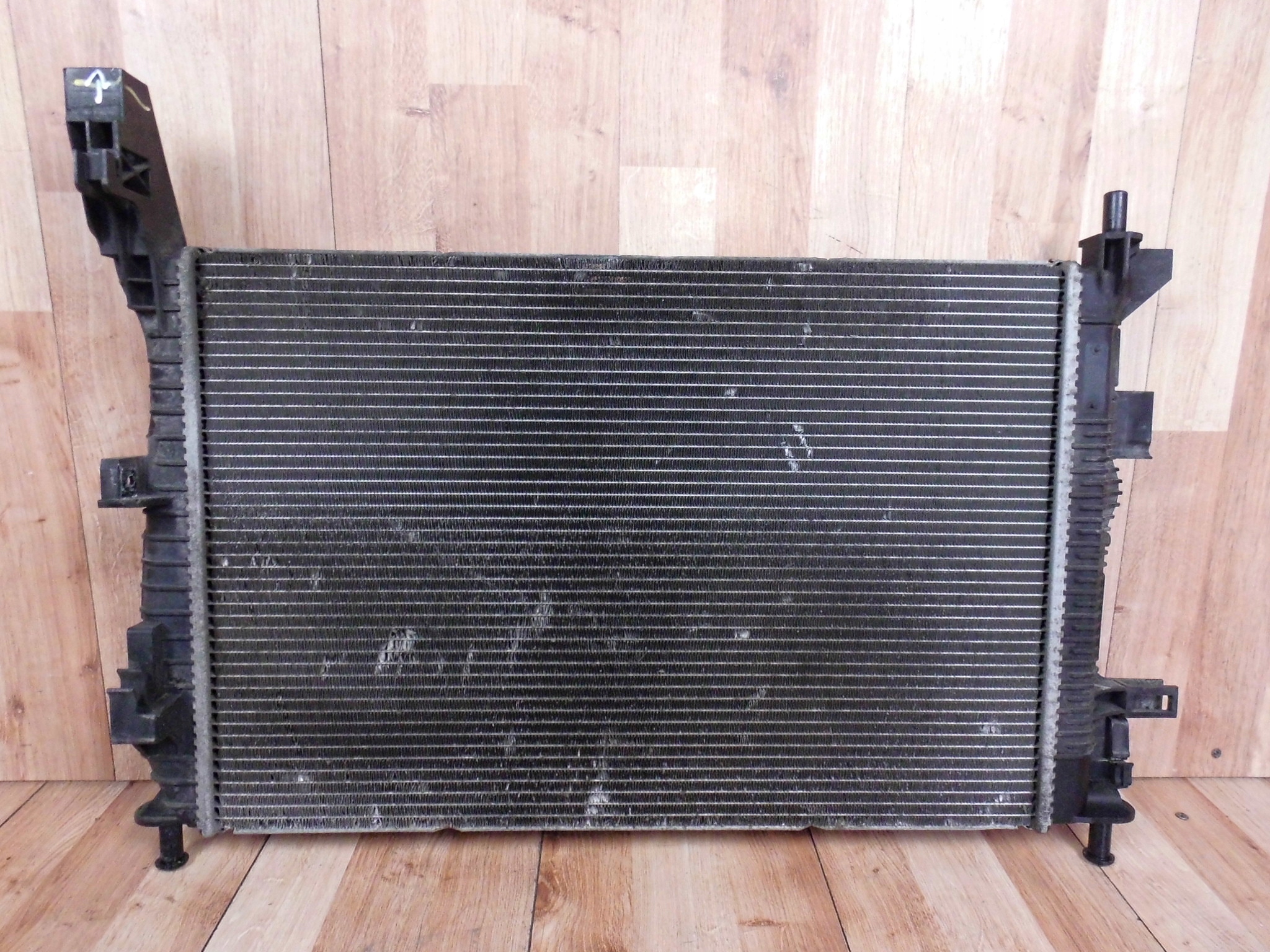 Ford Focus III MK3 1.6 TDCI C-Max Connect water cooler BV618005BC