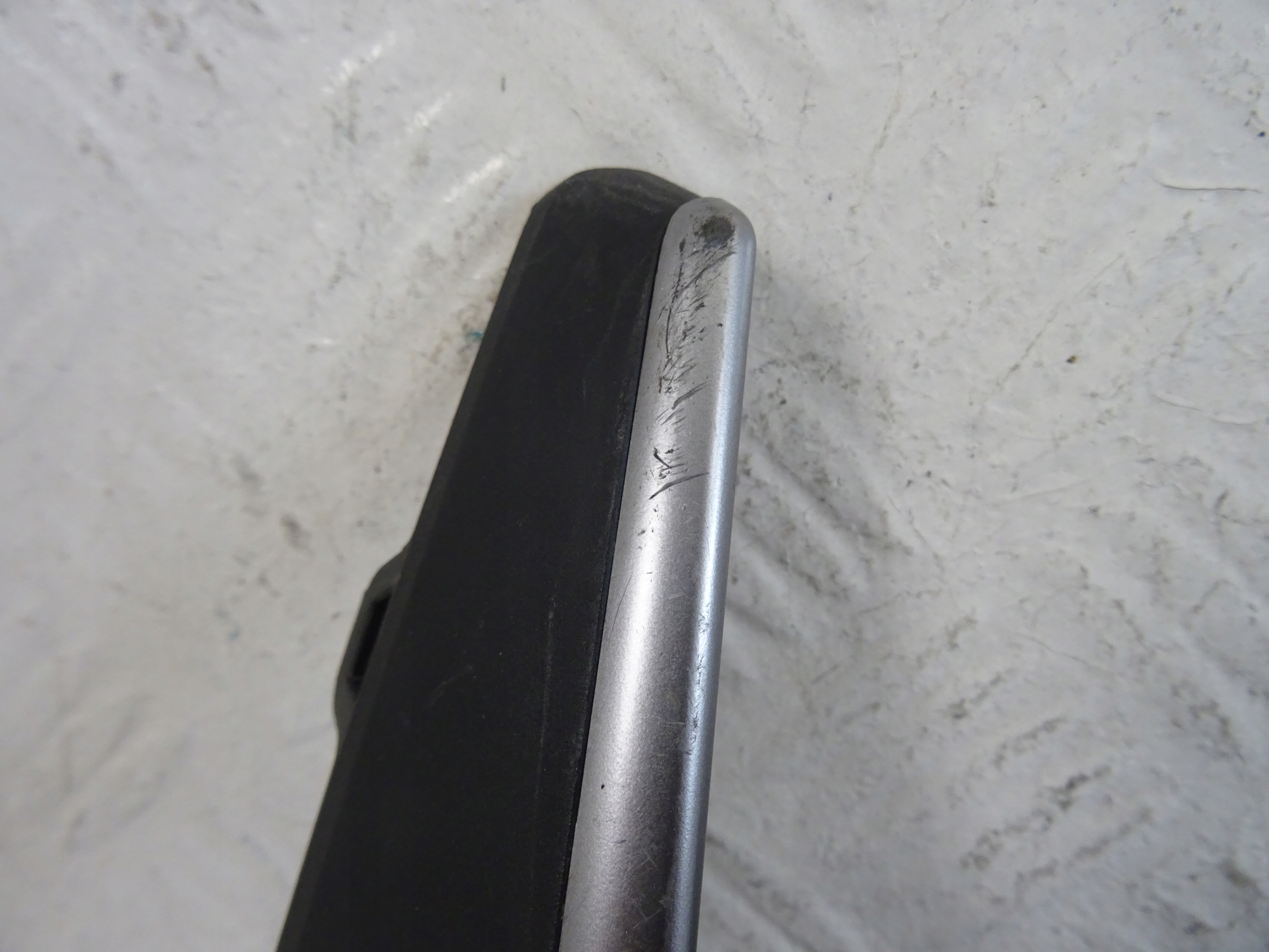 grid of a bumper front front right SKODA SUPERB IV 3P0853666