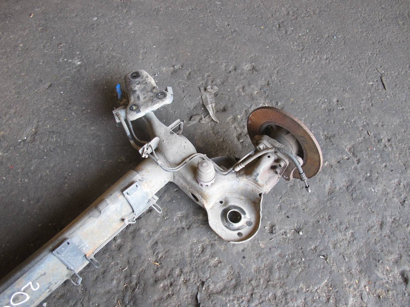 PEUGEOT 208 and 1 12- sider axis springing rear part rear discs