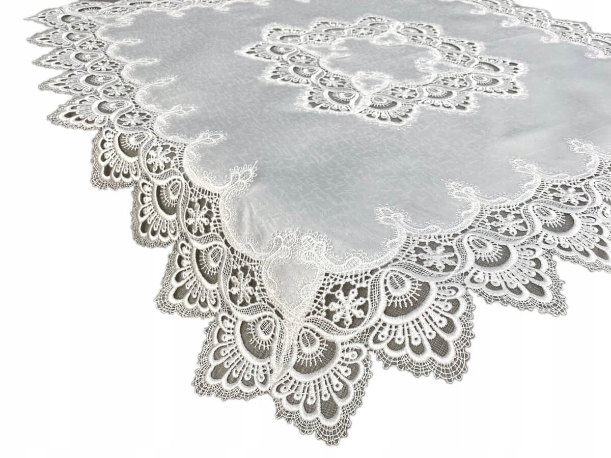 

Obrus z gipiurą 85x85 cm