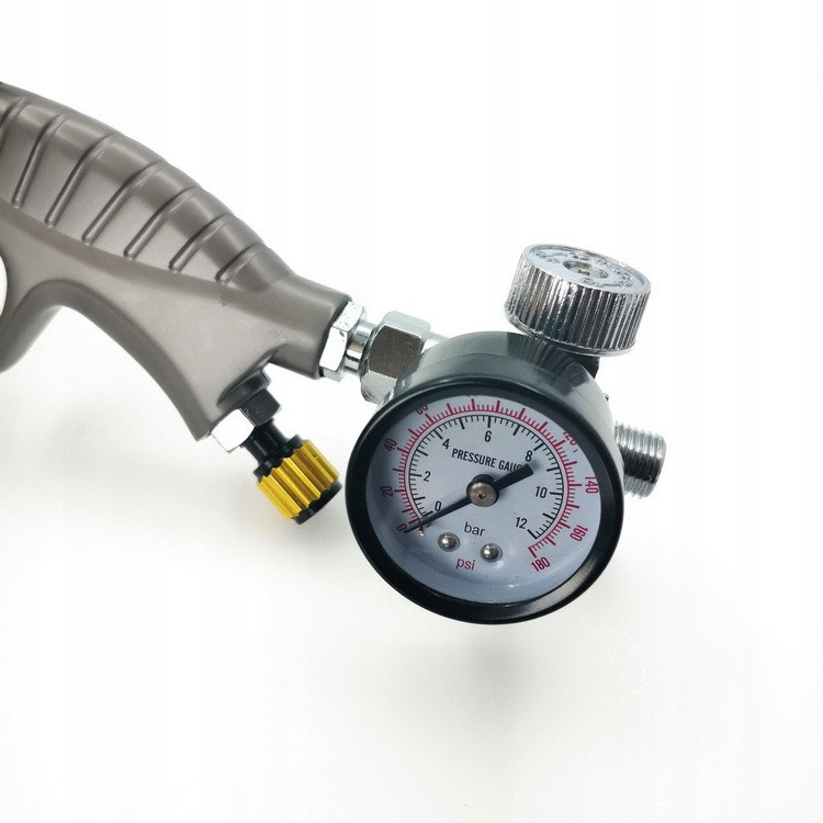 REGULATOR CIŚNIENIA Z MANOMETREM POD PISTOLET Marka inny