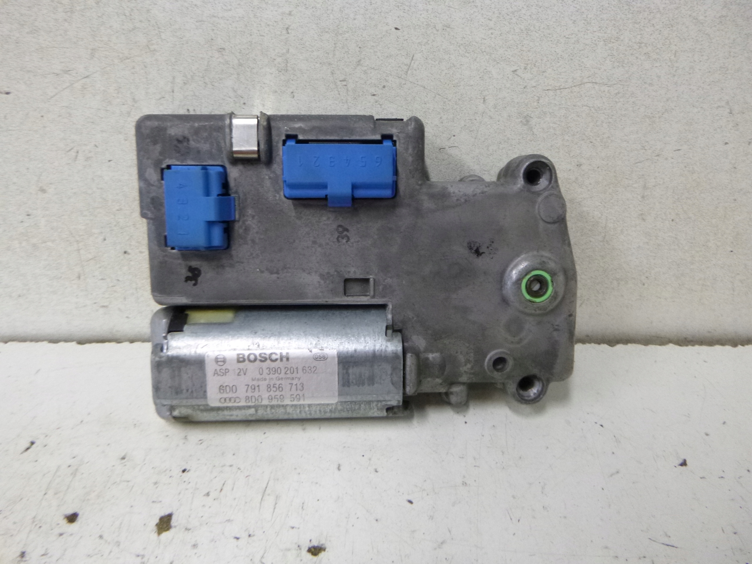 Motor Schiebedach AUDI A4 B5 VW Sedan 8D0959591