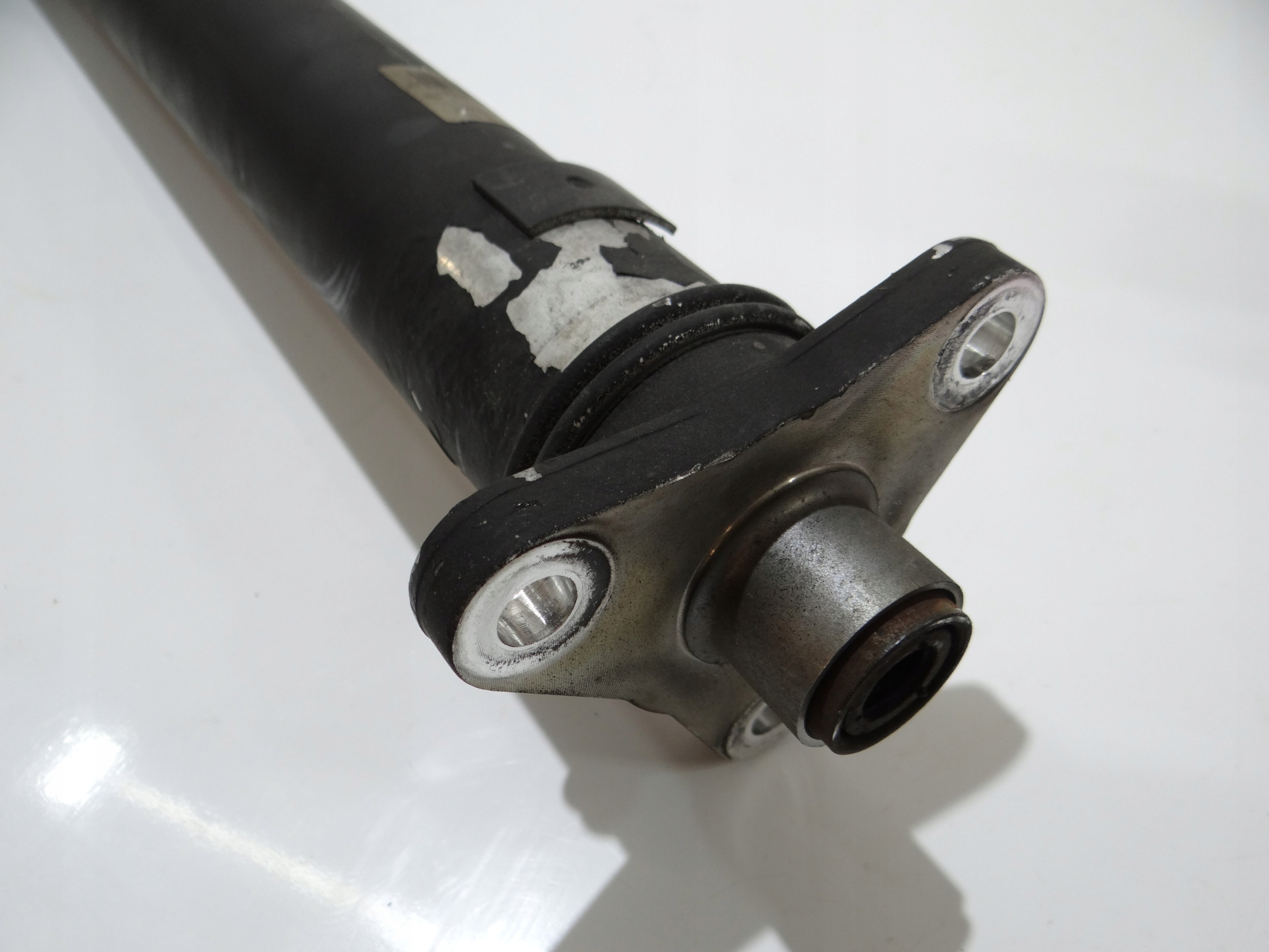 cardan BMW E60 E61 N52B25A 2.5i AUTOMAT 7522030 (4822803)