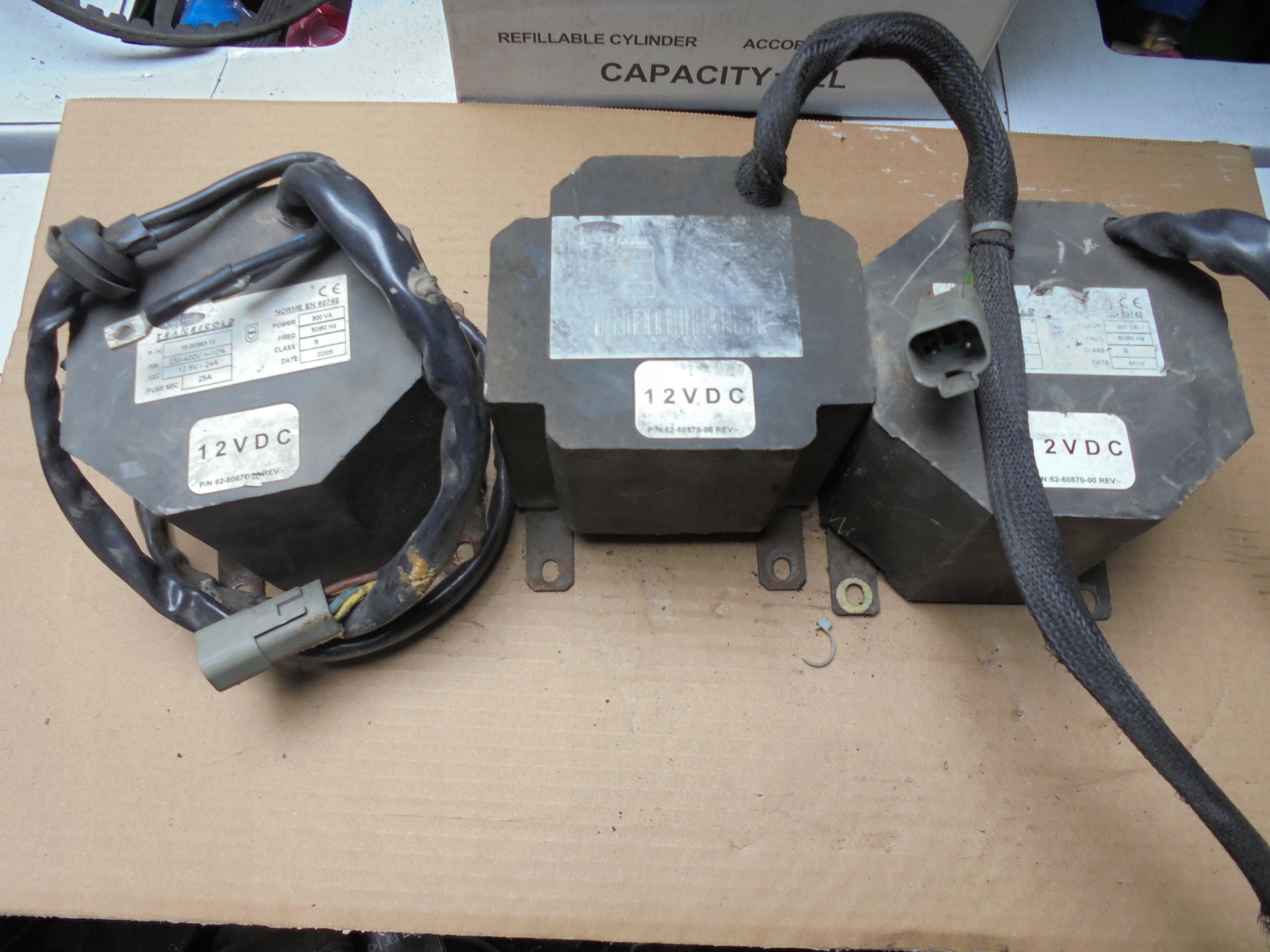 ЧИЛЛЕР CARRIER XARIOS 12V ТРАНСФОРМАТОР