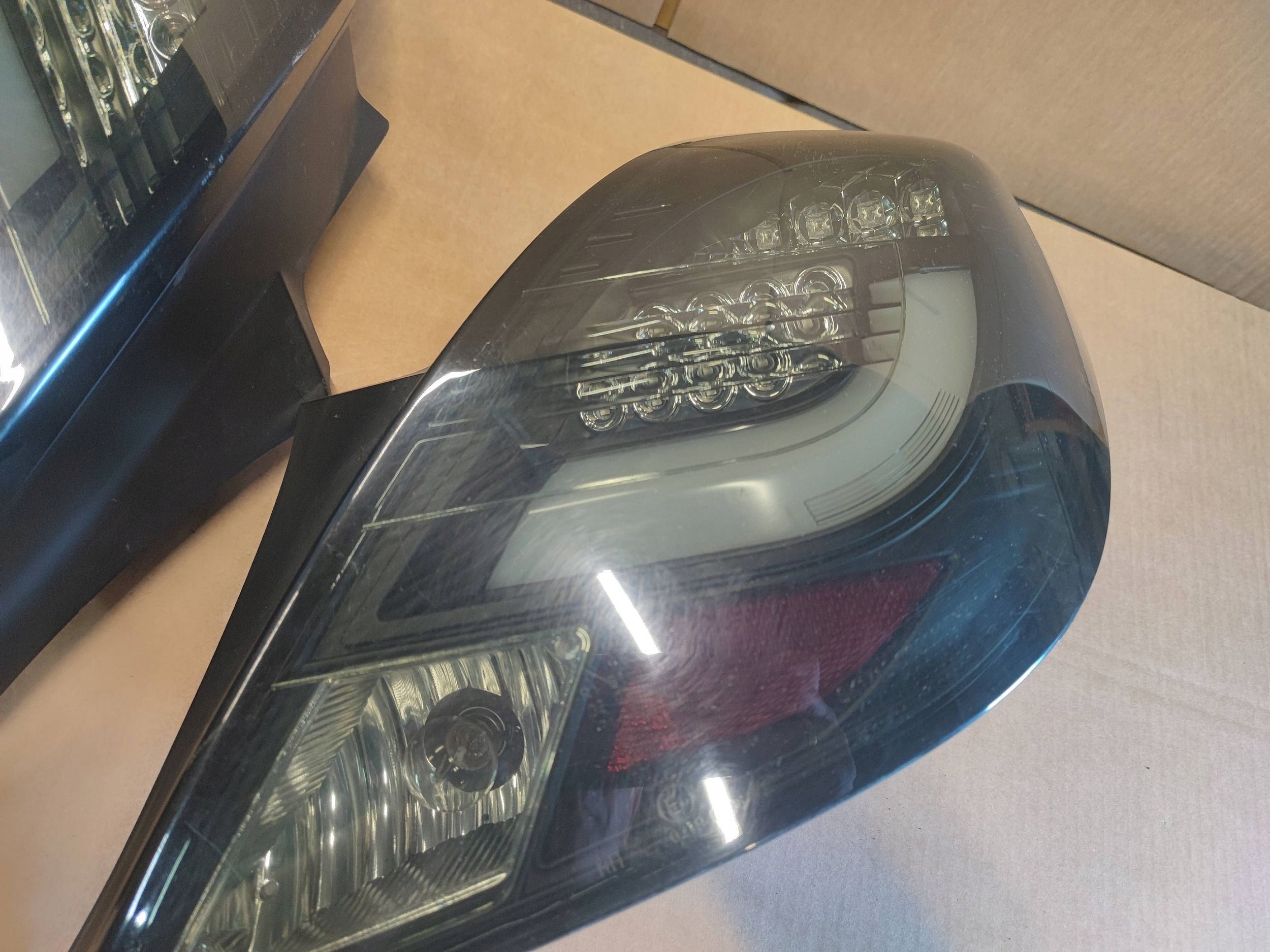 OPEL CORSA D light lights rear part rear. KOMPLET BLACK LED DIODA NEON