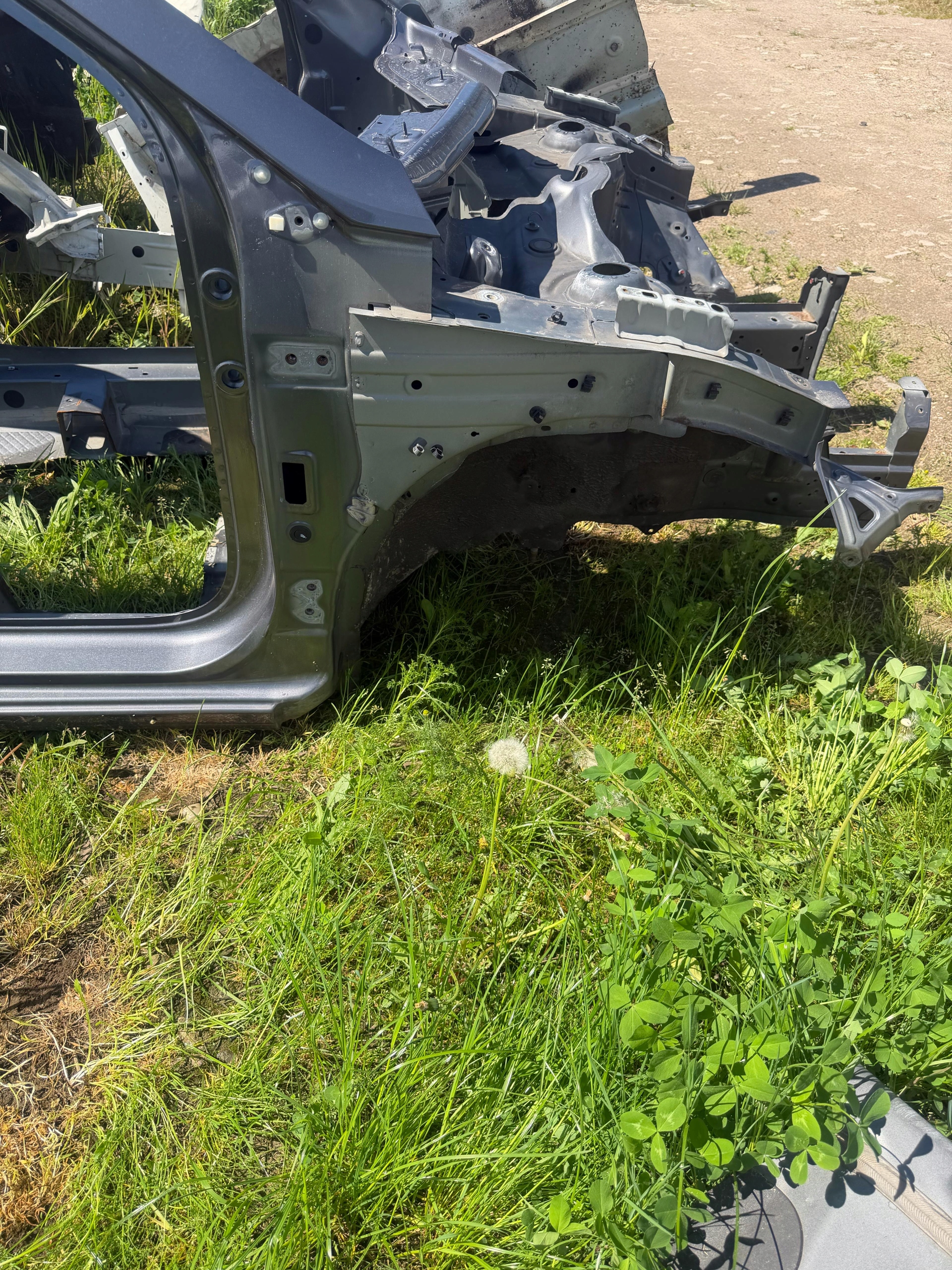 HYUNDAI I20 II quarter quarter FARTUCH front front right 2014