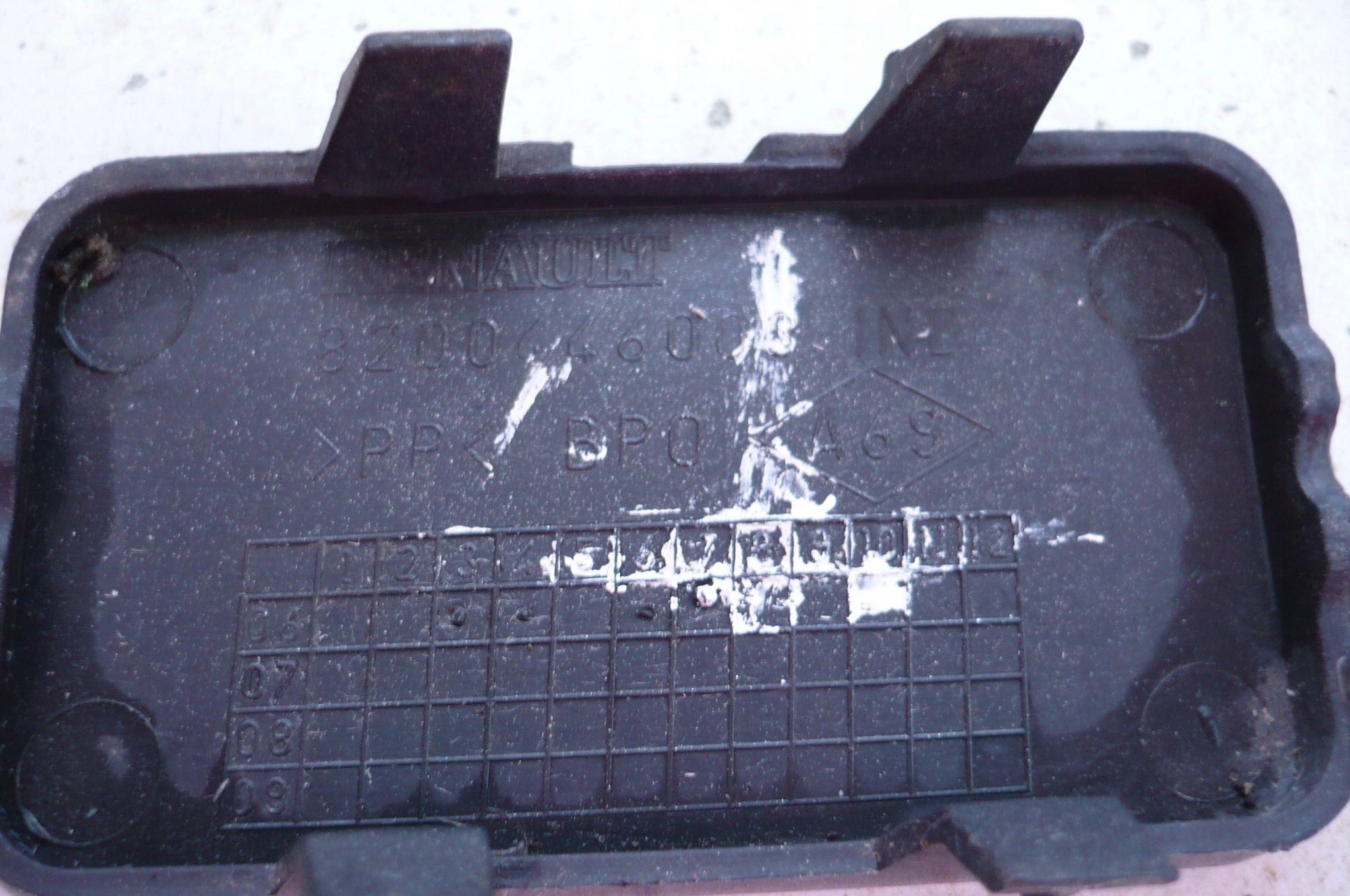 RENAULT THALIA 05- SYMBOL Abschleppöse Stoßstange heck