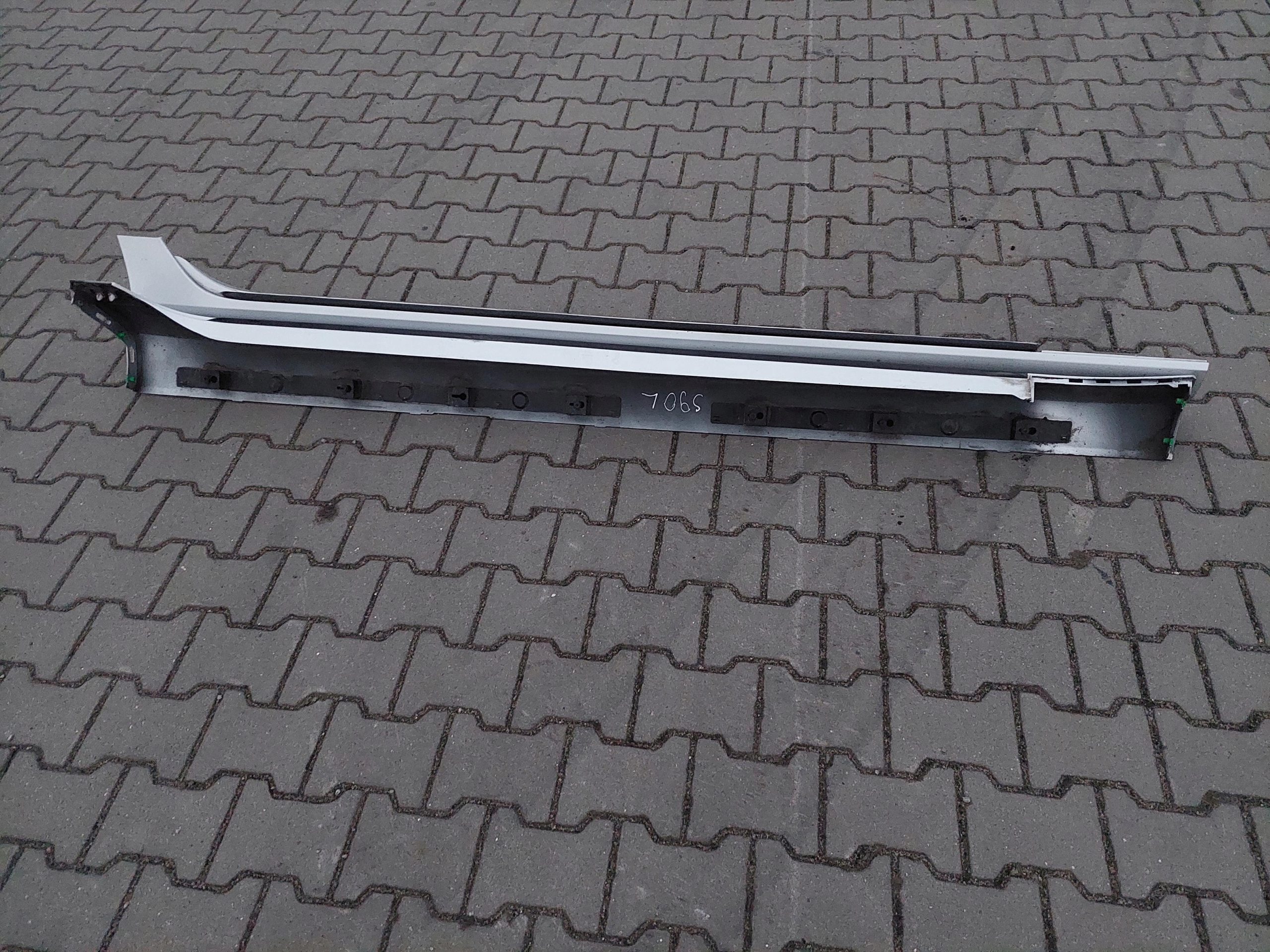 threshold left moulding threshold left VOLVO S90 II V90 711