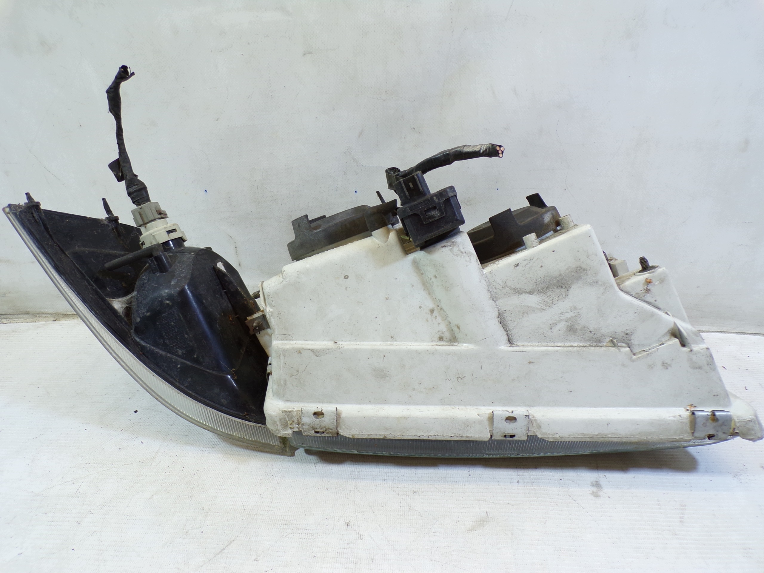 light front front left VOLVO V40 1 and S40 (K1)