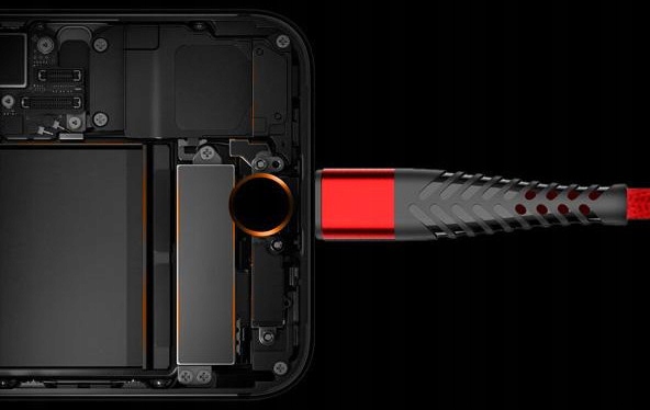 Kabel 2m Spider USB-C TYP-C SZYBKIE ŁADOWANIE 3A Marka Extremestyle