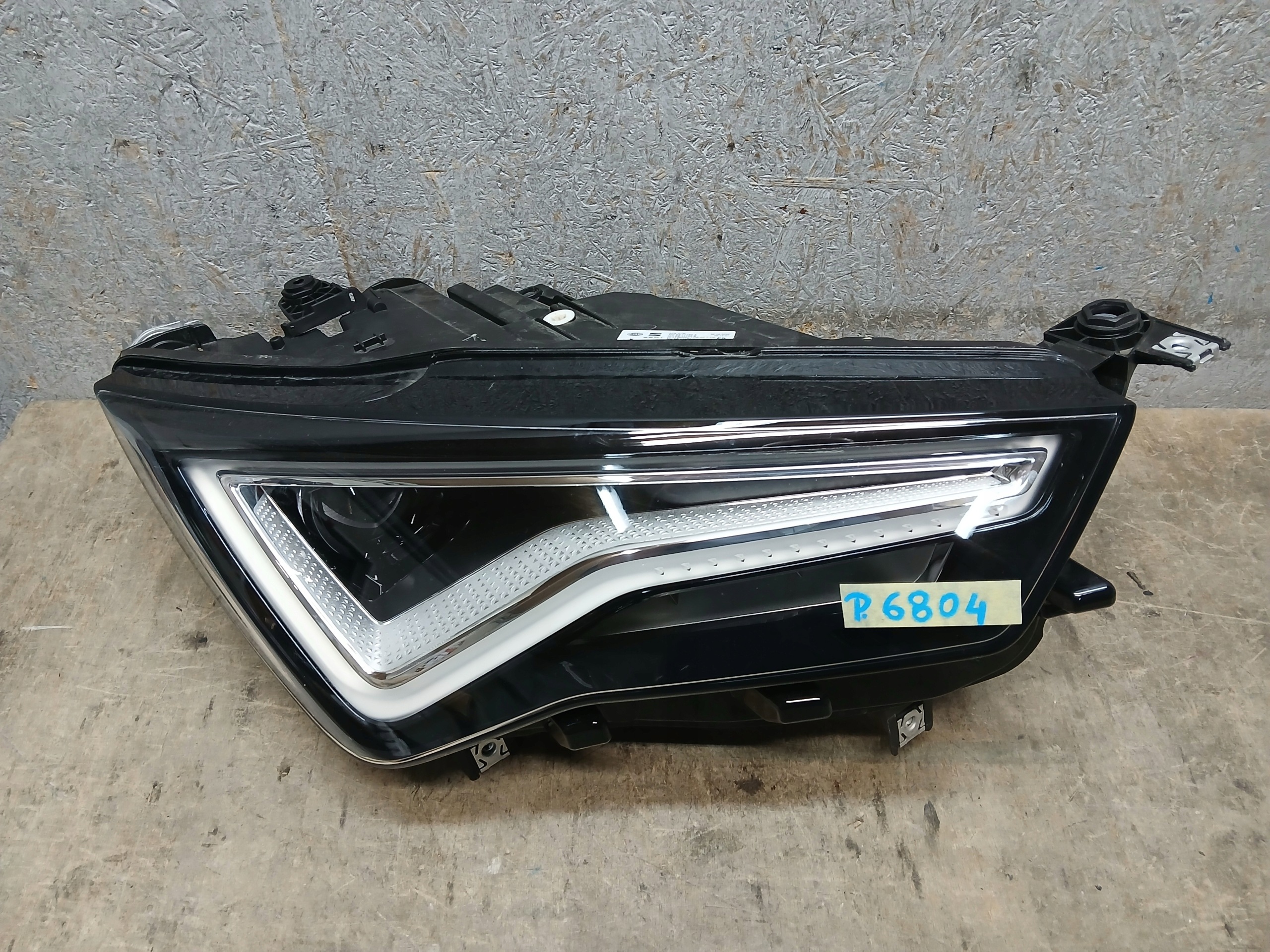 light front right SEAT ATECA LIFT FULL LED 576941032C